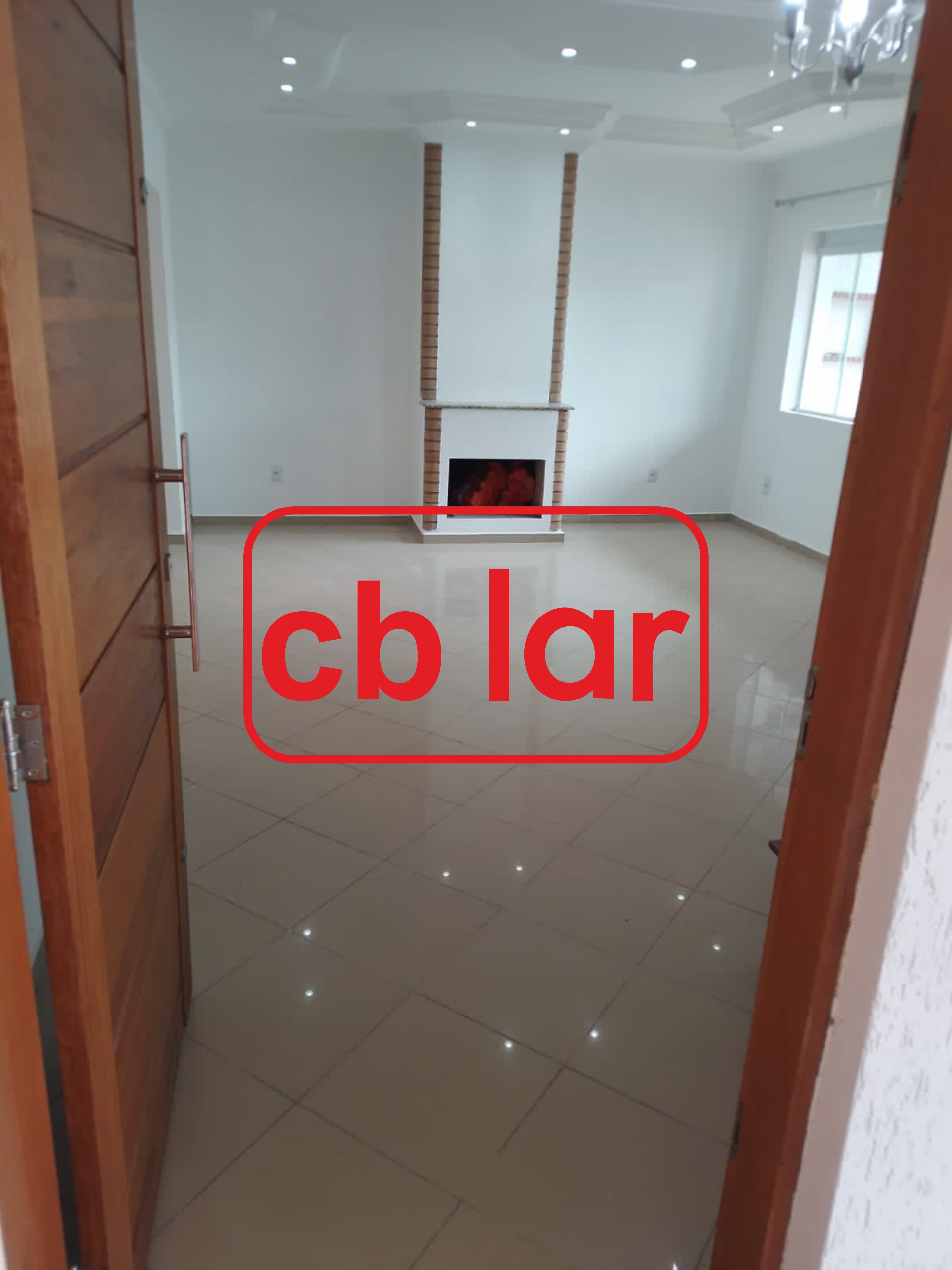 Sobrado à venda com 3 quartos, 300m² - Foto 2