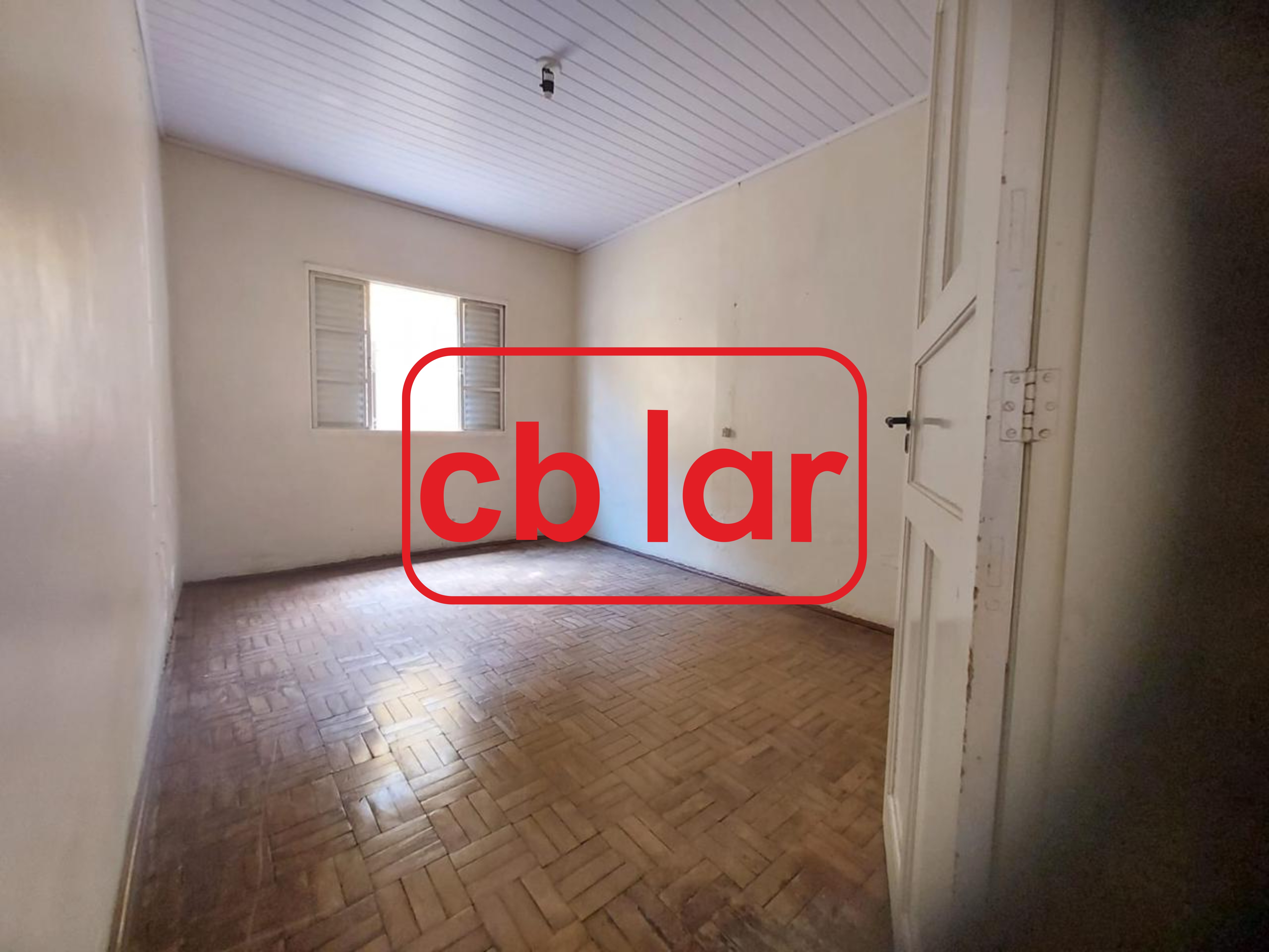 Casa à venda com 2 quartos, 200m² - Foto 5