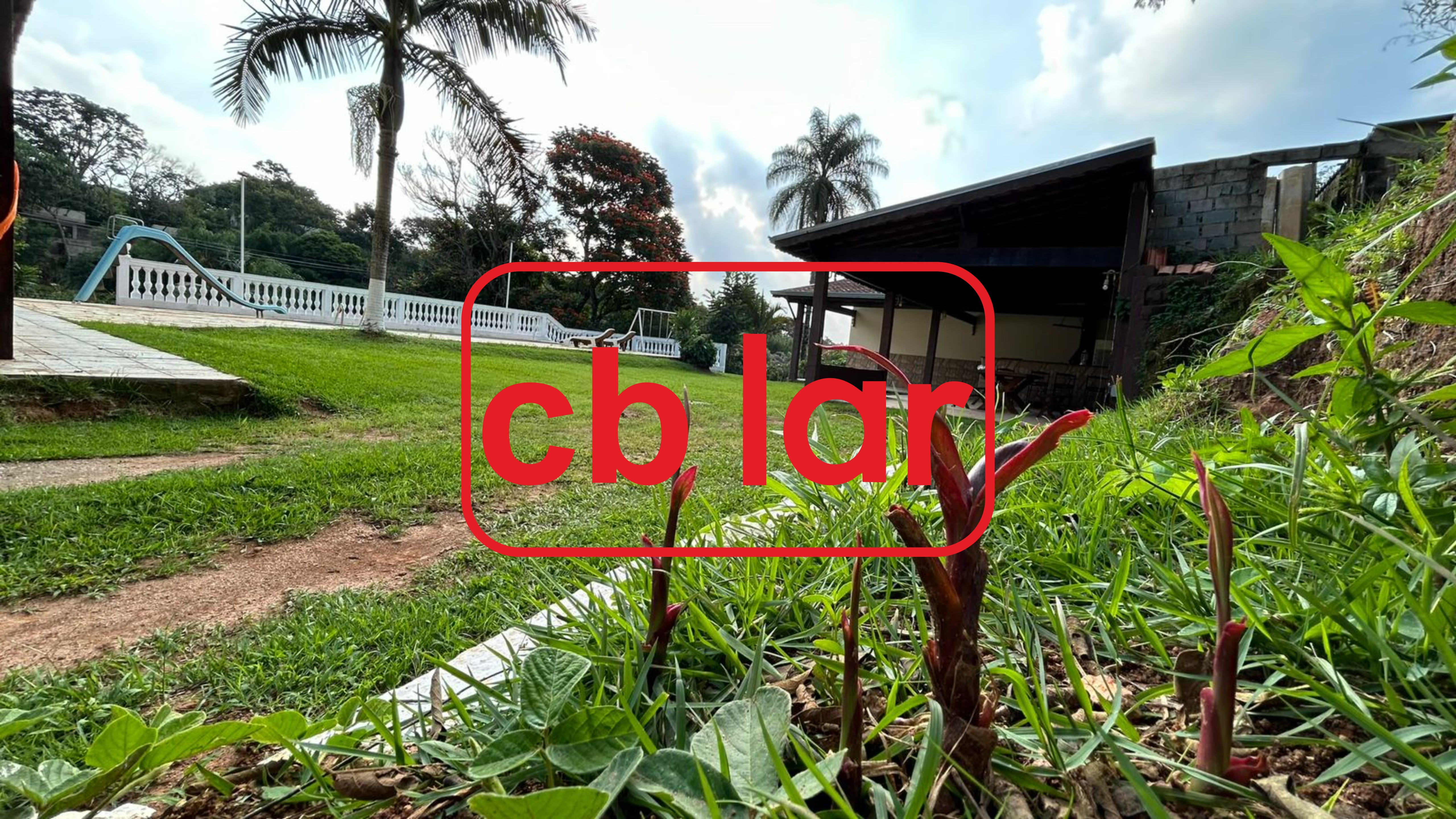 Chácara à venda e aluguel com 3 quartos, 700m² - Foto 32