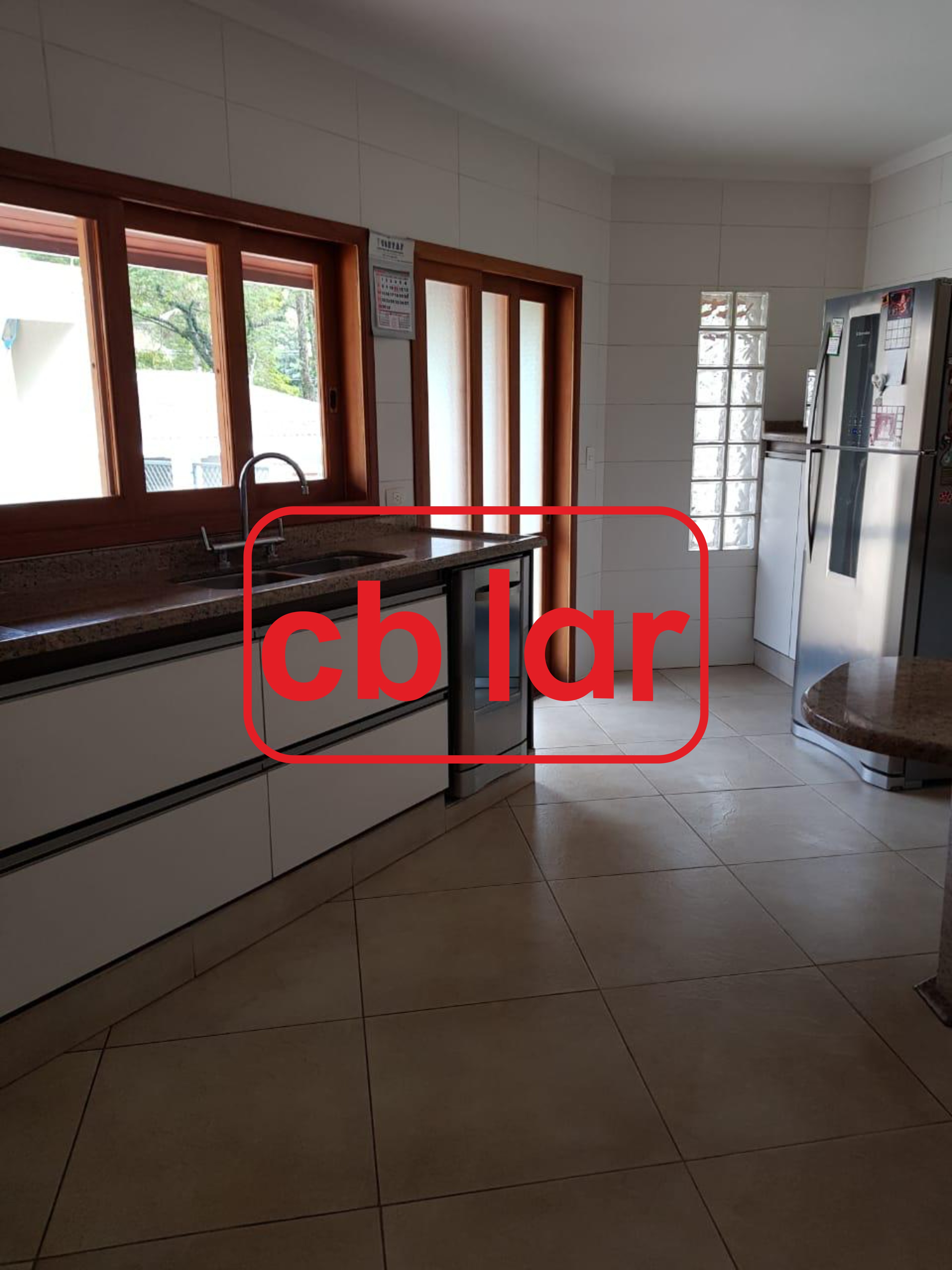 Casa à venda com 3 quartos, 1350m² - Foto 40