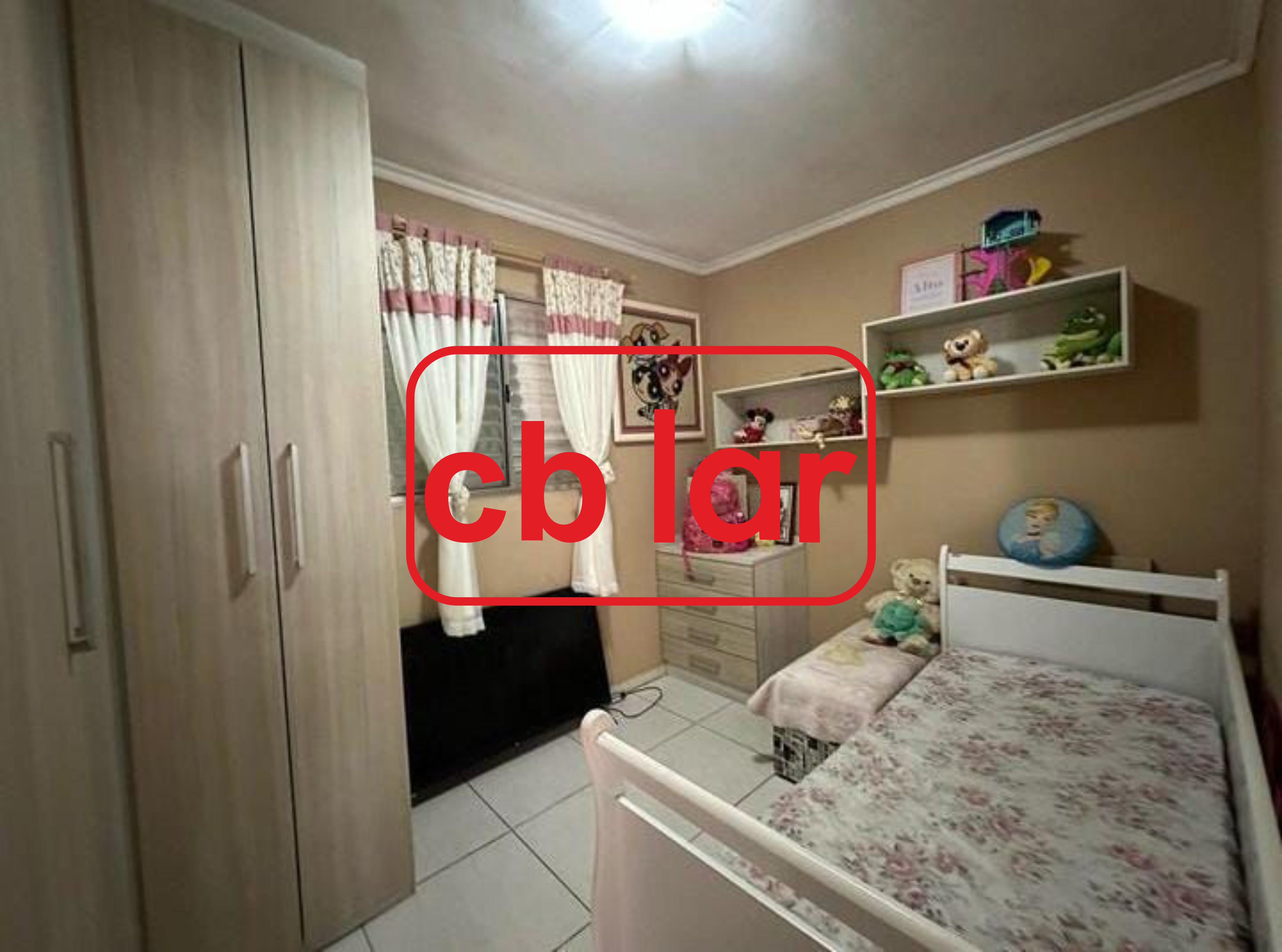 Apartamento à venda com 2 quartos, 70m² - Foto 2