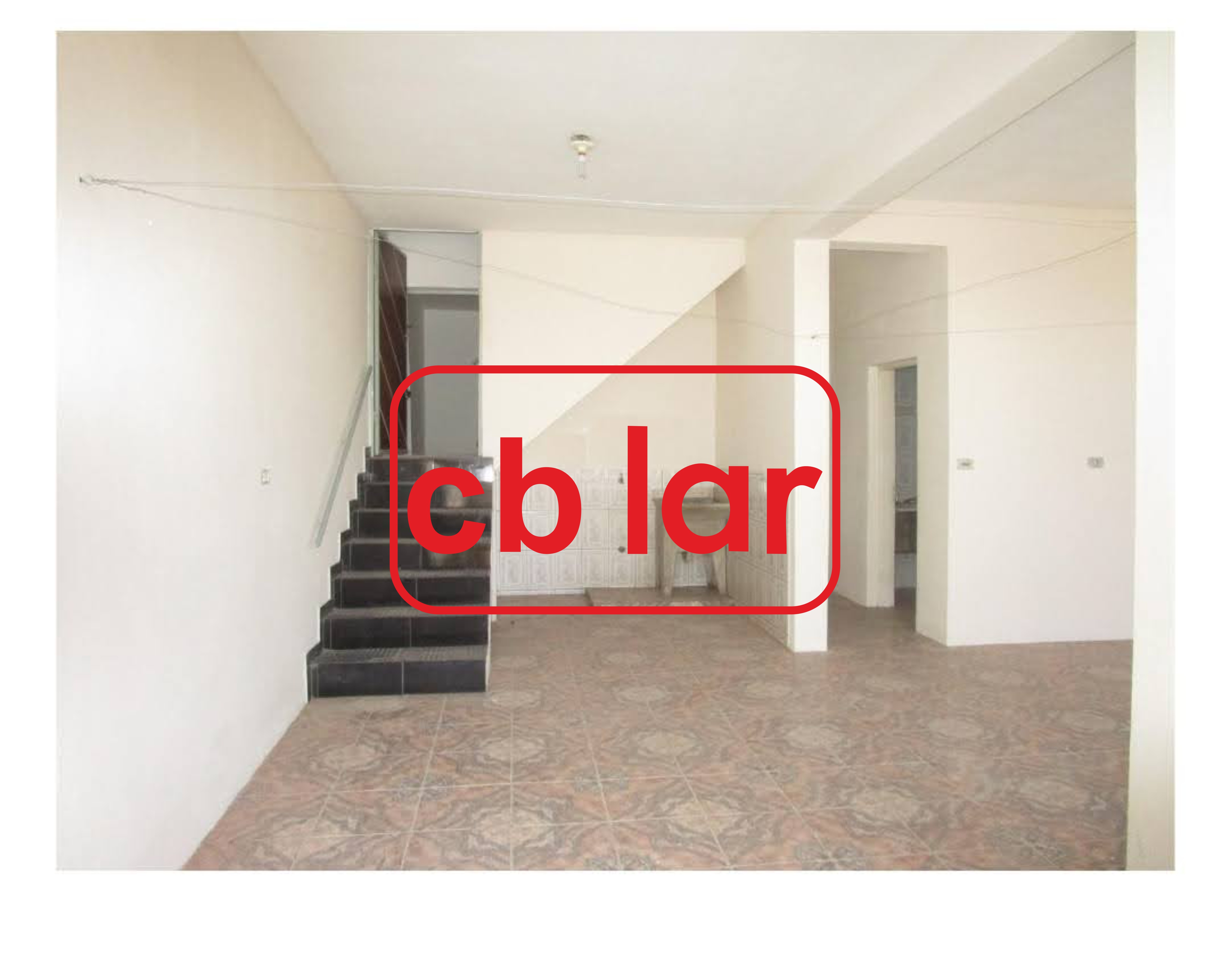 Casa à venda com 3 quartos, 250m² - Foto 2