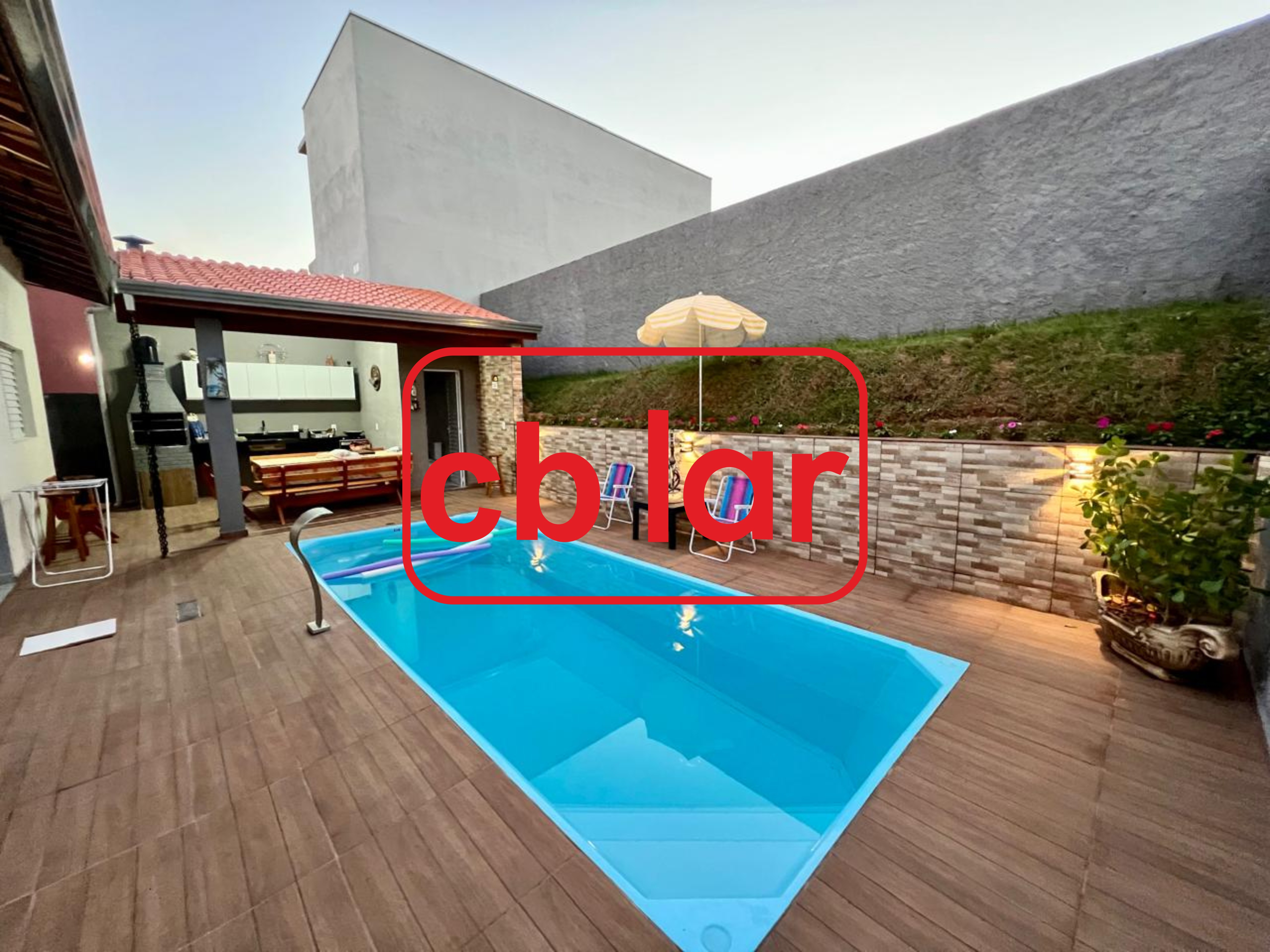 Chácara à venda com 2 quartos, 500m² - Foto 1