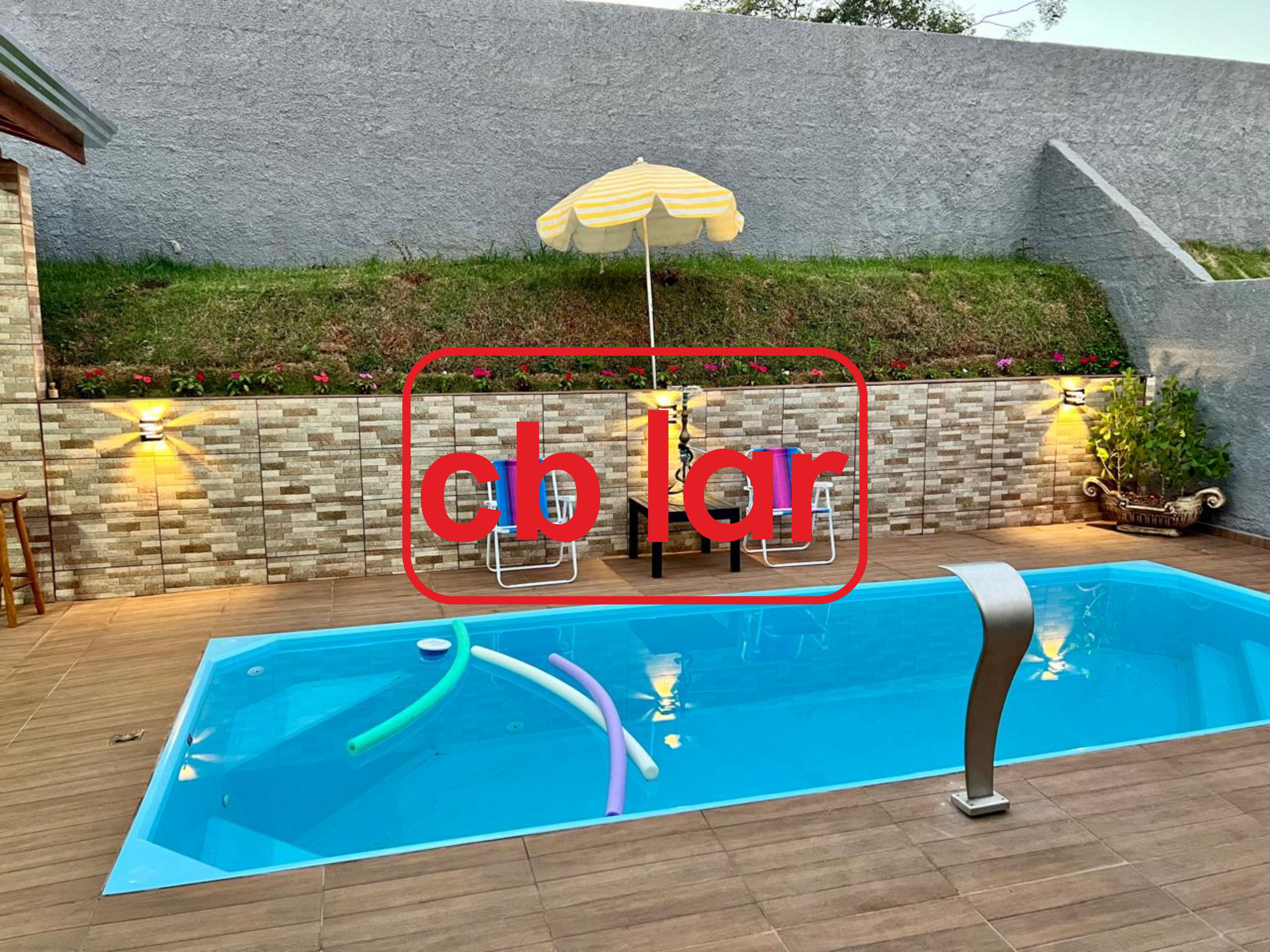 Chácara à venda com 2 quartos, 500m² - Foto 2
