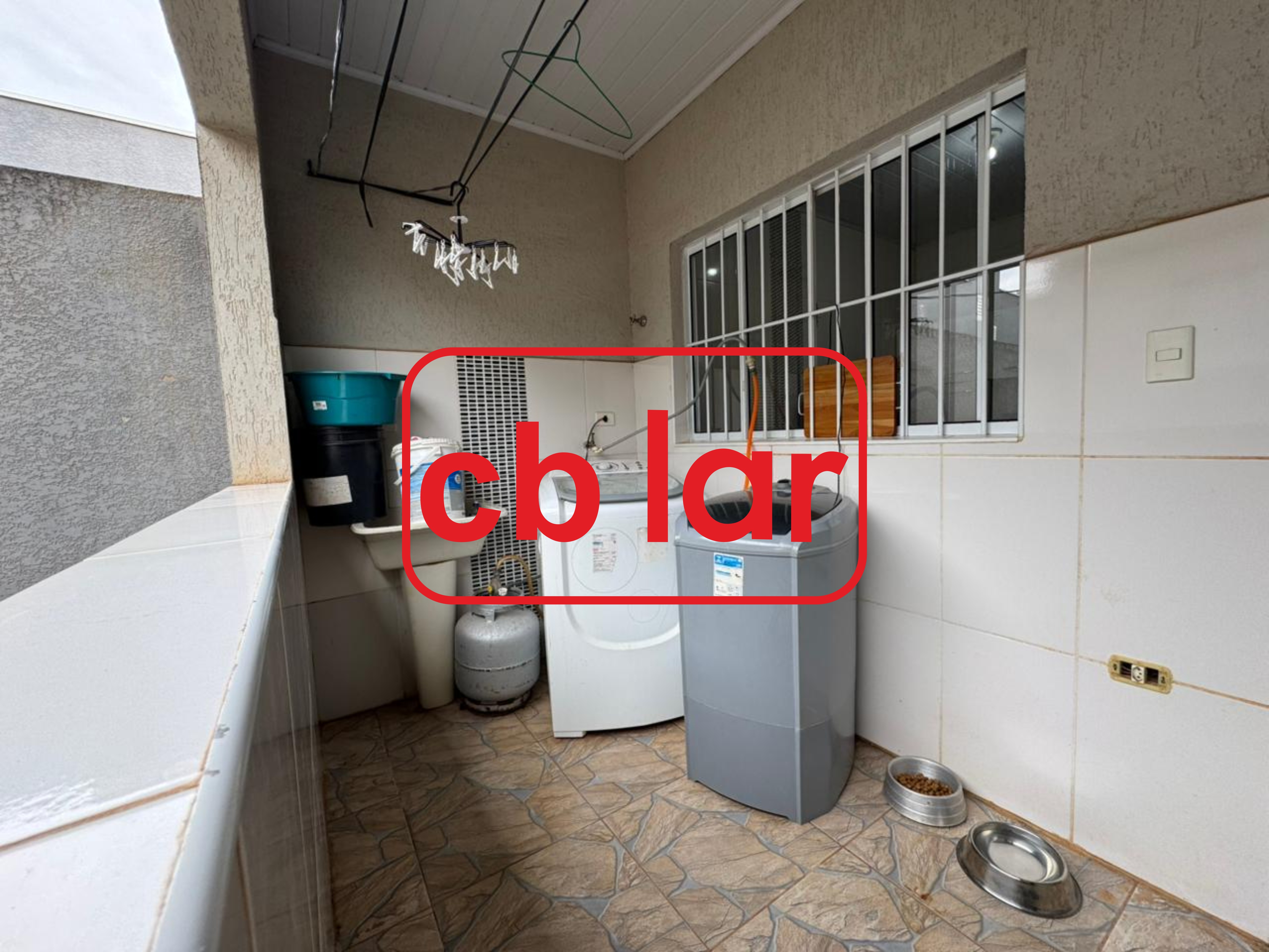 Casa de Condomínio à venda com 2 quartos, 187m² - Foto 3
