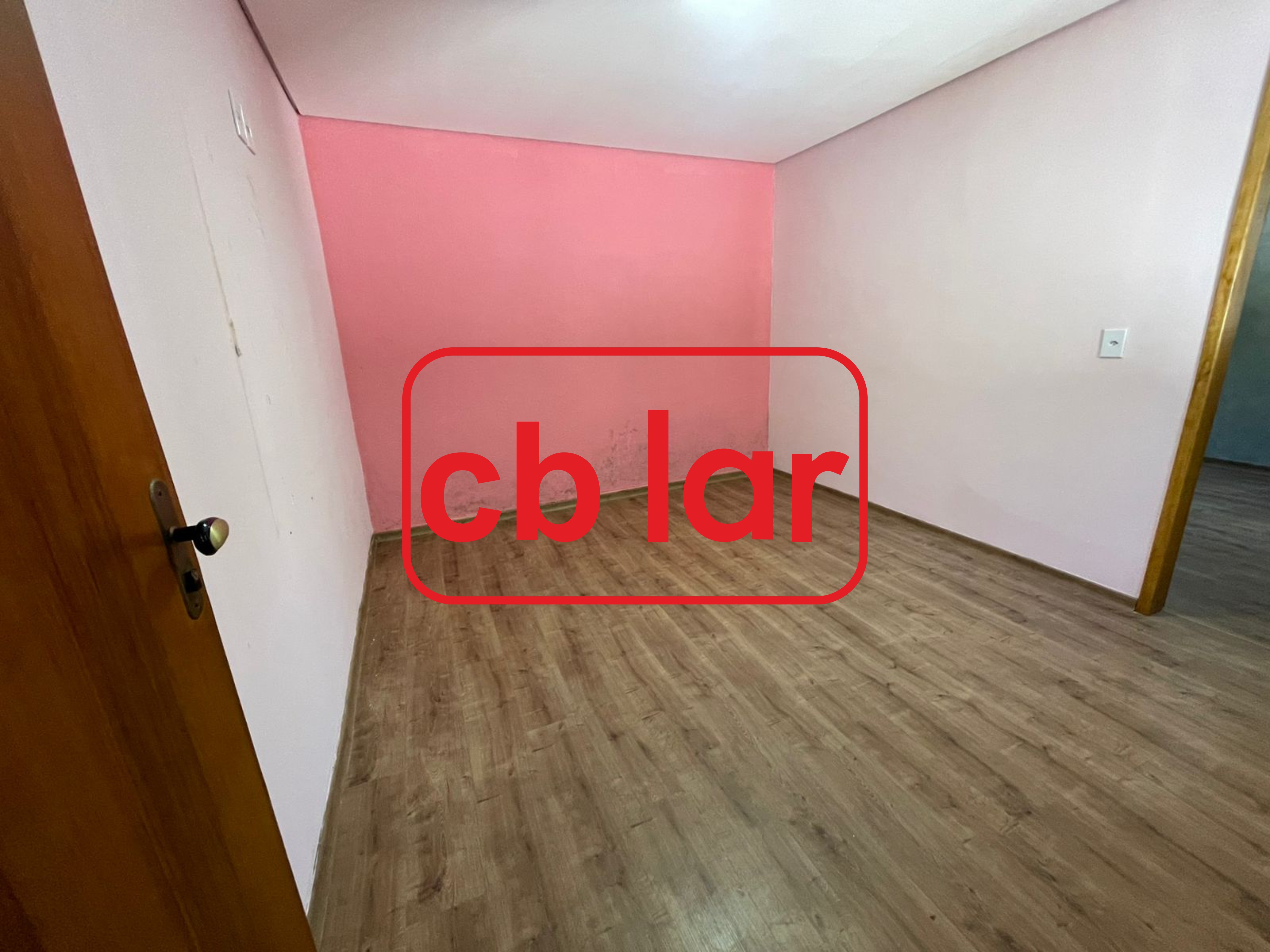 Casa à venda com 2 quartos, 280m² - Foto 4