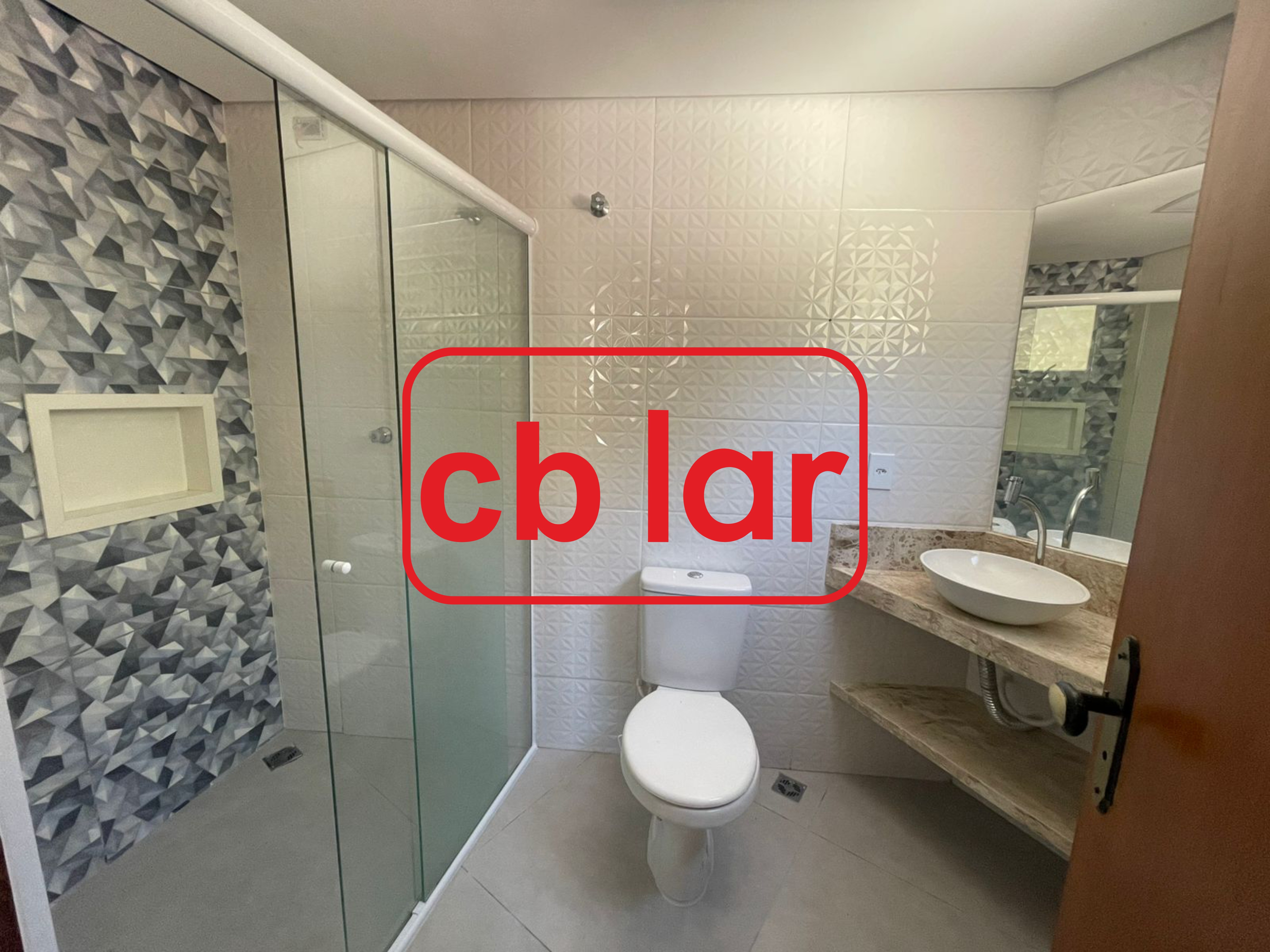 Casa à venda com 2 quartos, 280m² - Foto 2