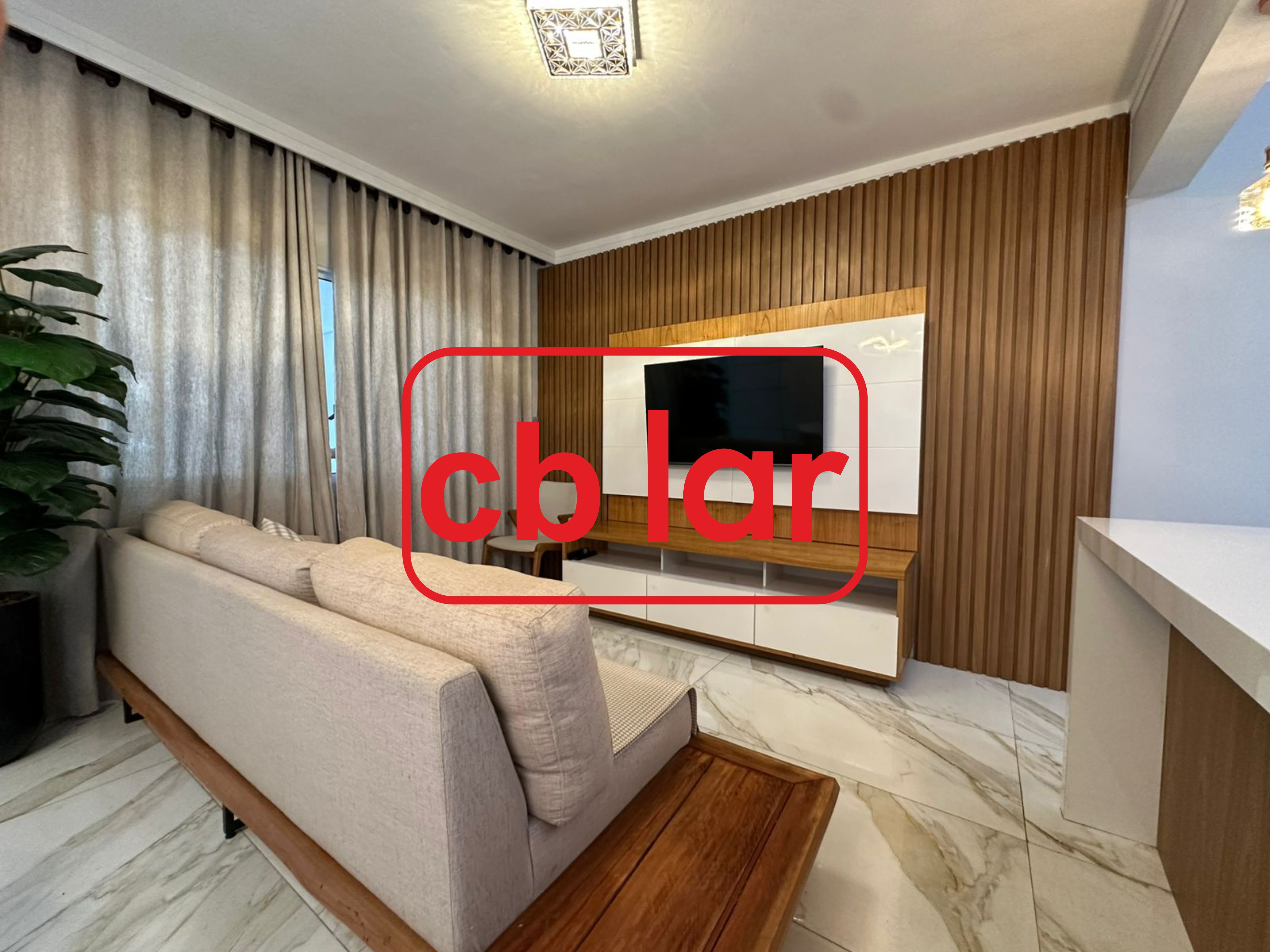 Casa à venda com 2 quartos, 125m² - Foto 1
