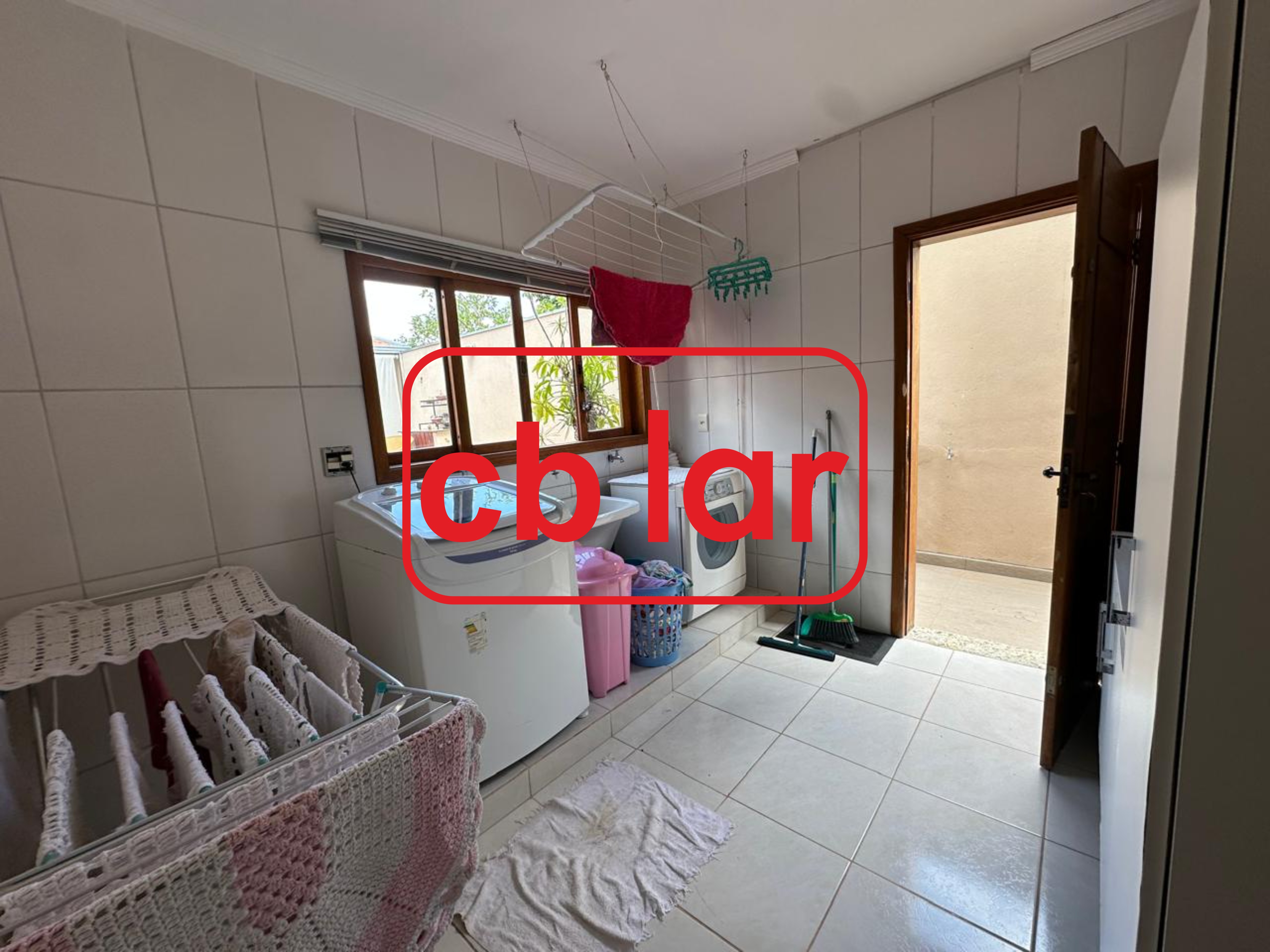 Casa, 3 quartos, 235 m² - Foto 25