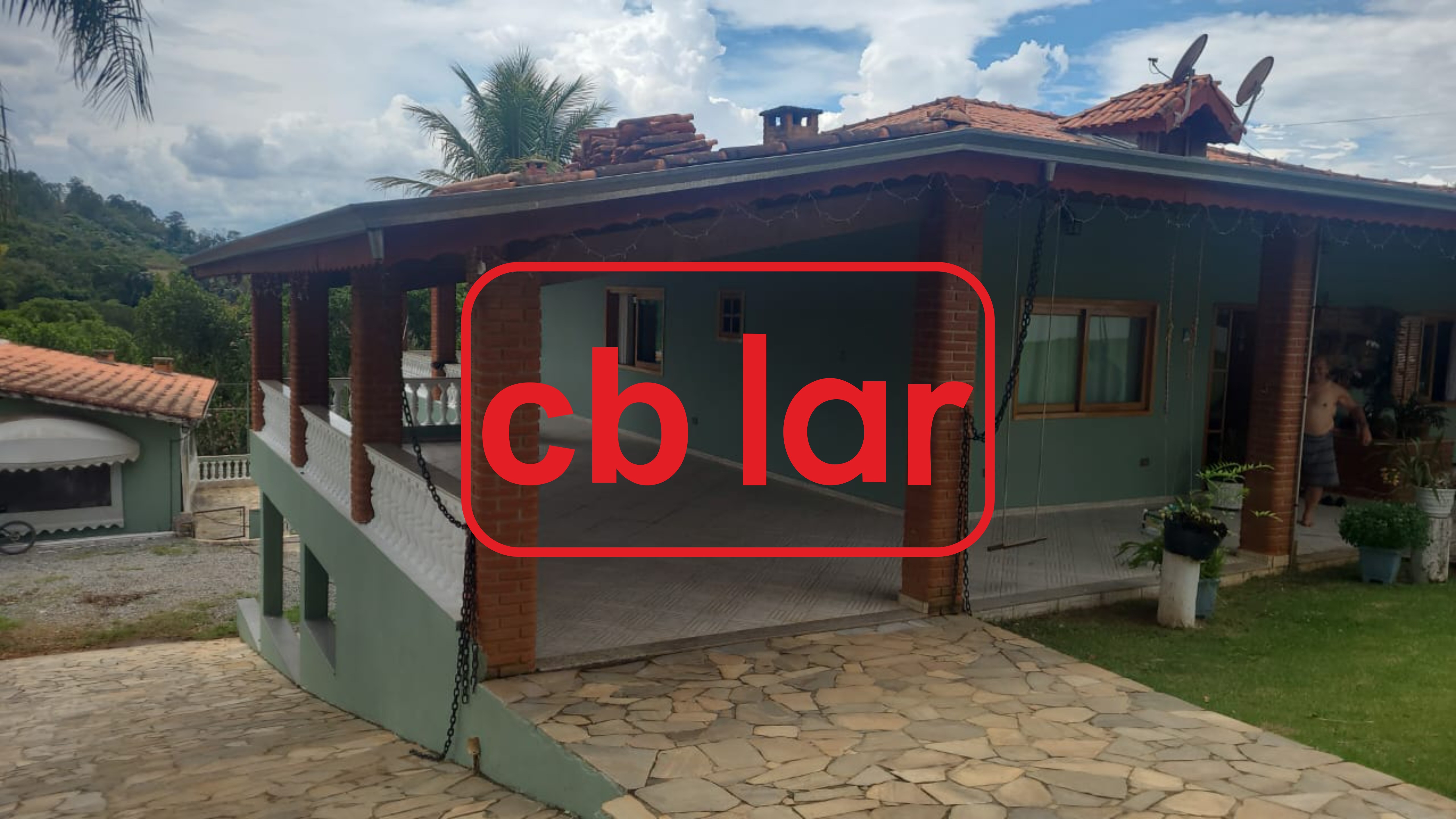 Chácara, 3 quartos, 1654 m² - Foto 1