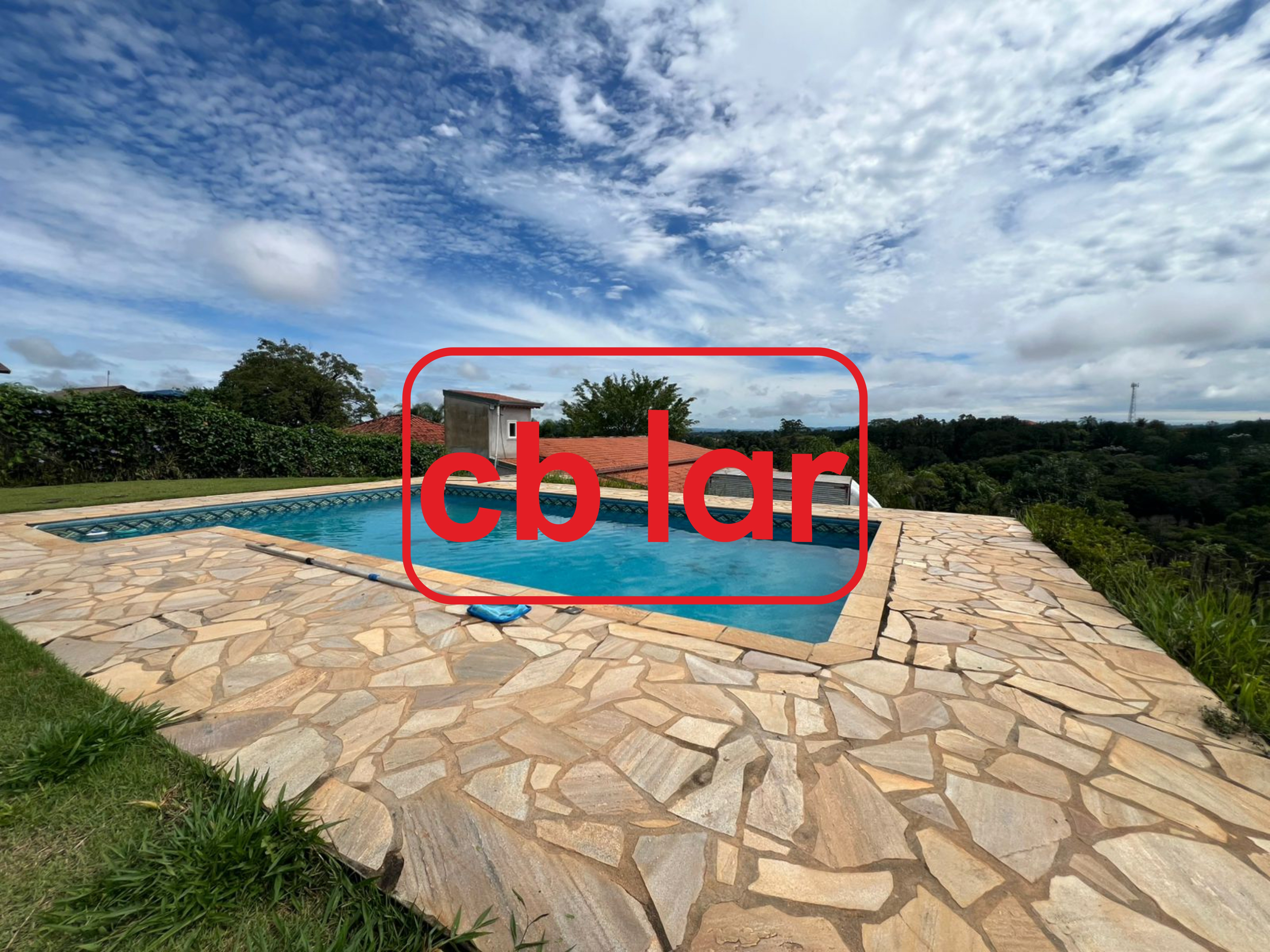 Chácara, 2 quartos, 2493 m² - Foto 1