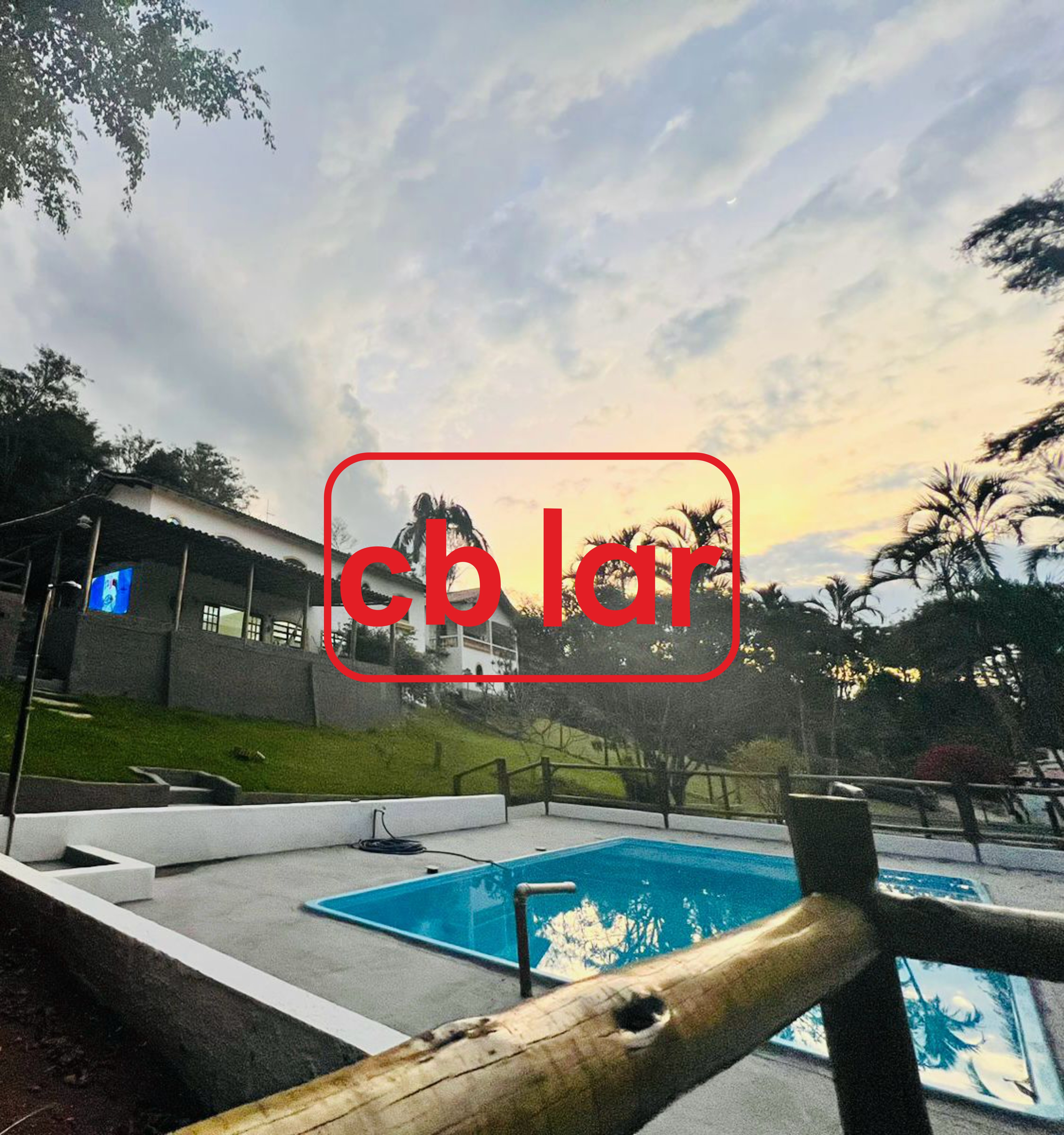 Chácara, 3 quartos, 2525 m² - Foto 1