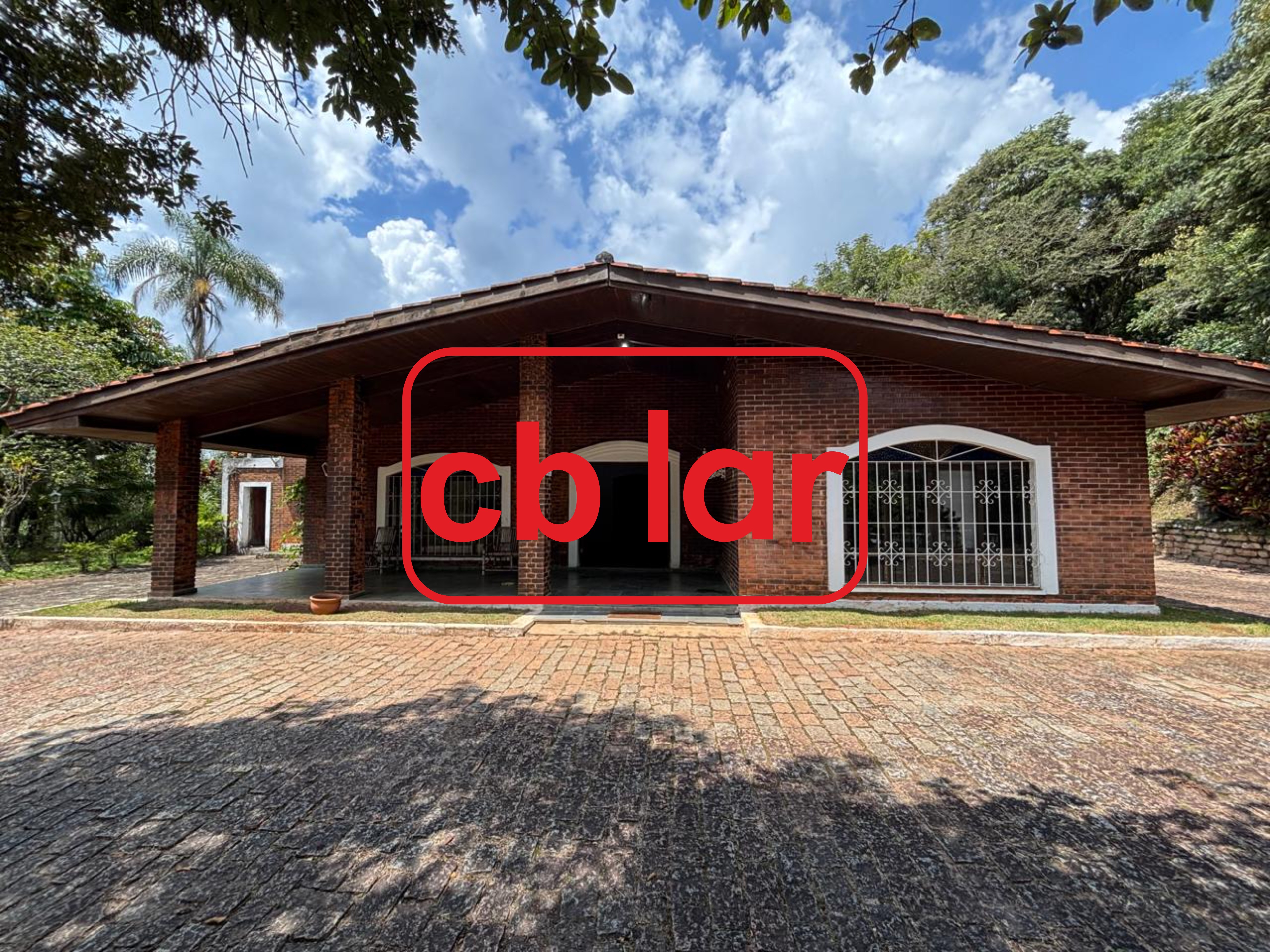 Sítio, 5 quartos, 10000 m² - Foto 1