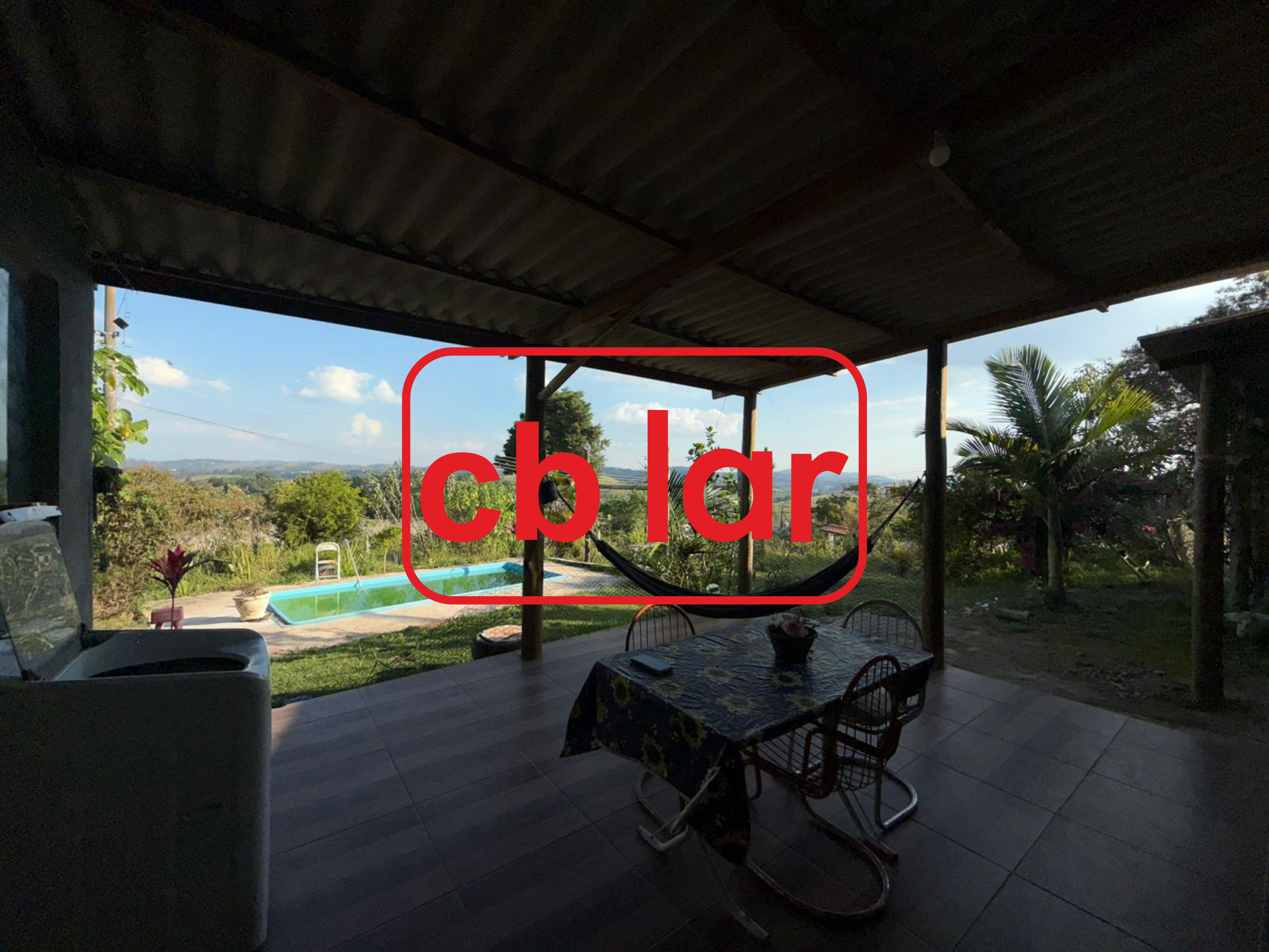 Sítio, 3 quartos, 1050 m² - Foto 1