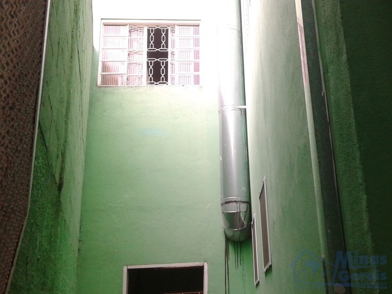 Prédio Inteiro à venda com 2 quartos, 150m² - Foto 10