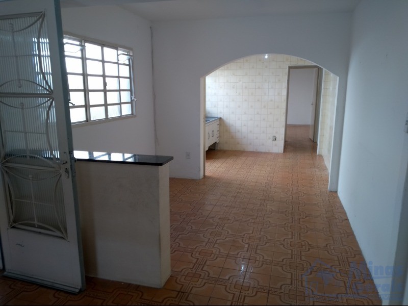 Casa à venda com 1 quarto, 125m² - Foto 10