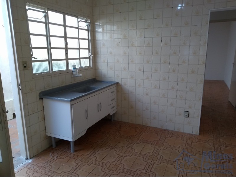 Casa à venda com 1 quarto, 125m² - Foto 11