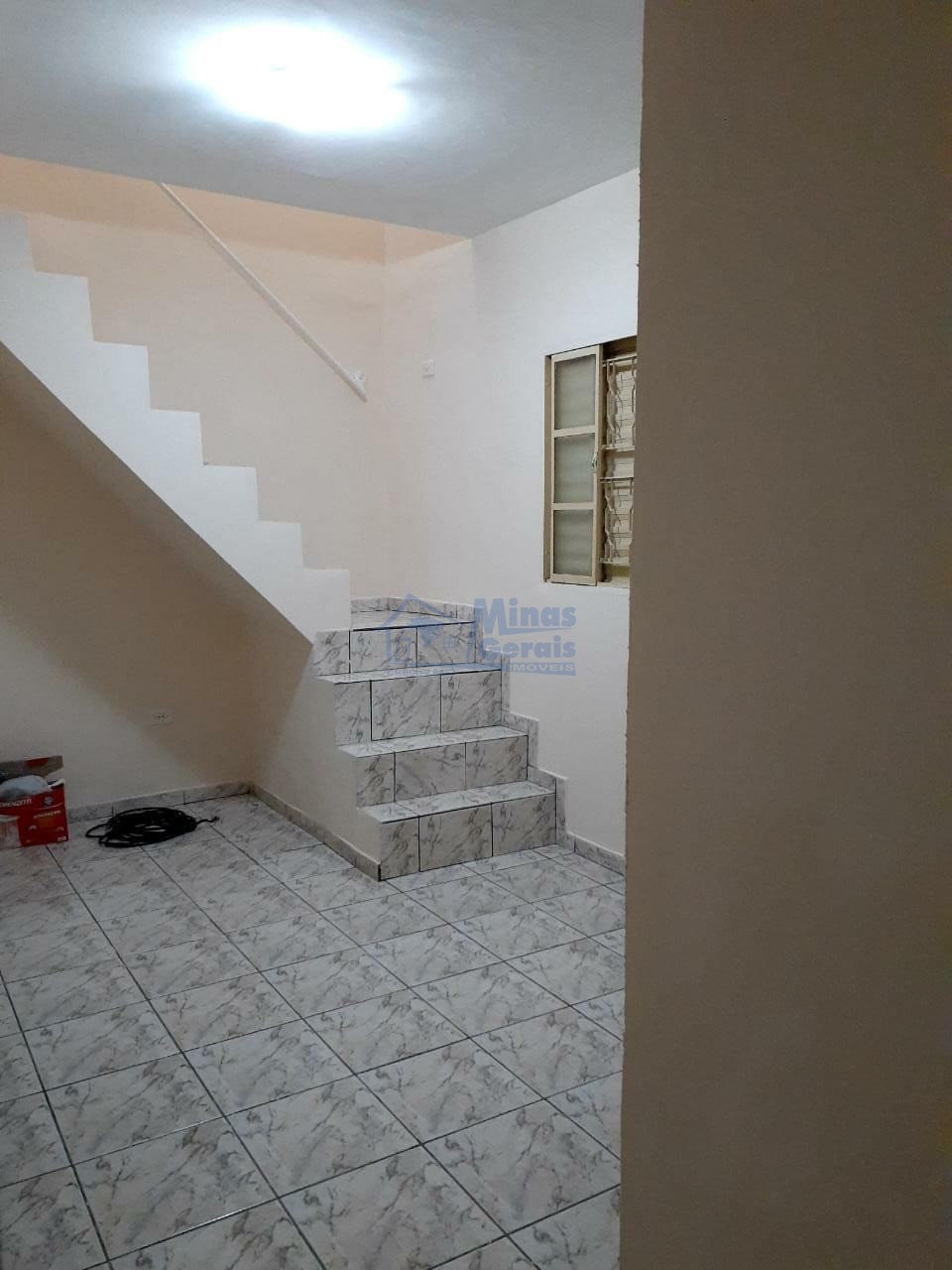 Casa à venda com 4 quartos, 140m² - Foto 4