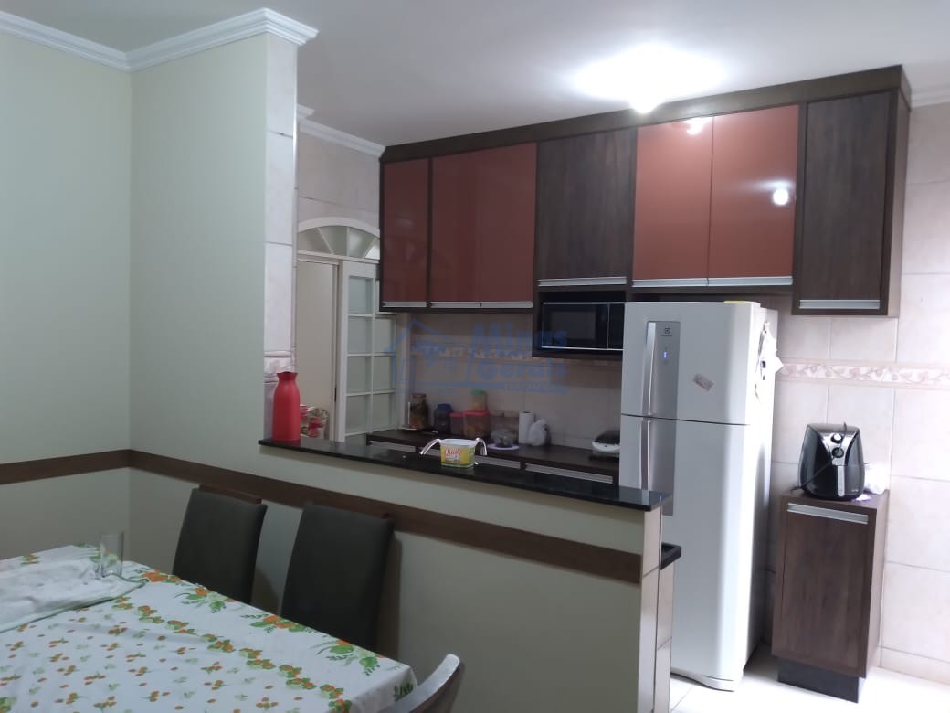 Casa à venda com 3 quartos, 125m² - Foto 6