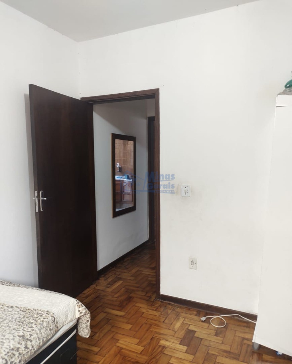 Casa à venda com 2 quartos, 78m² - Foto 10