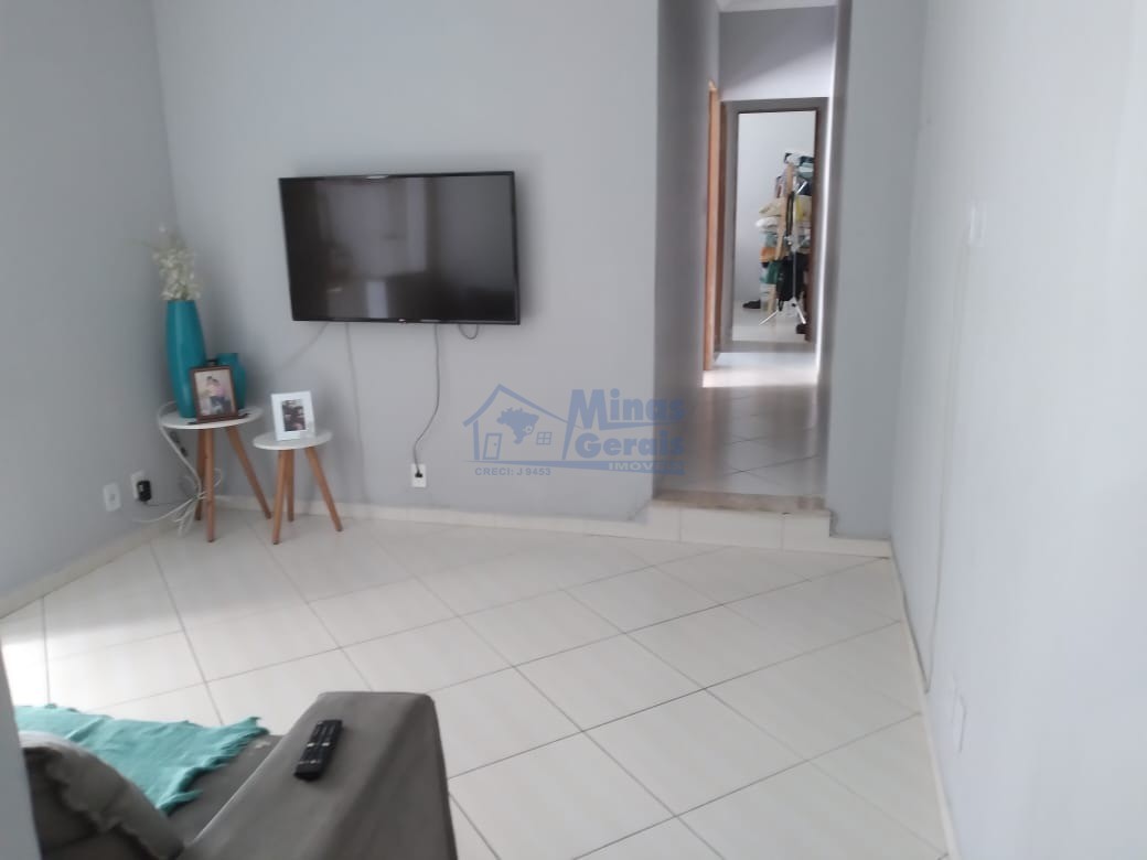 Casa à venda com 1 quarto, 373m² - Foto 13