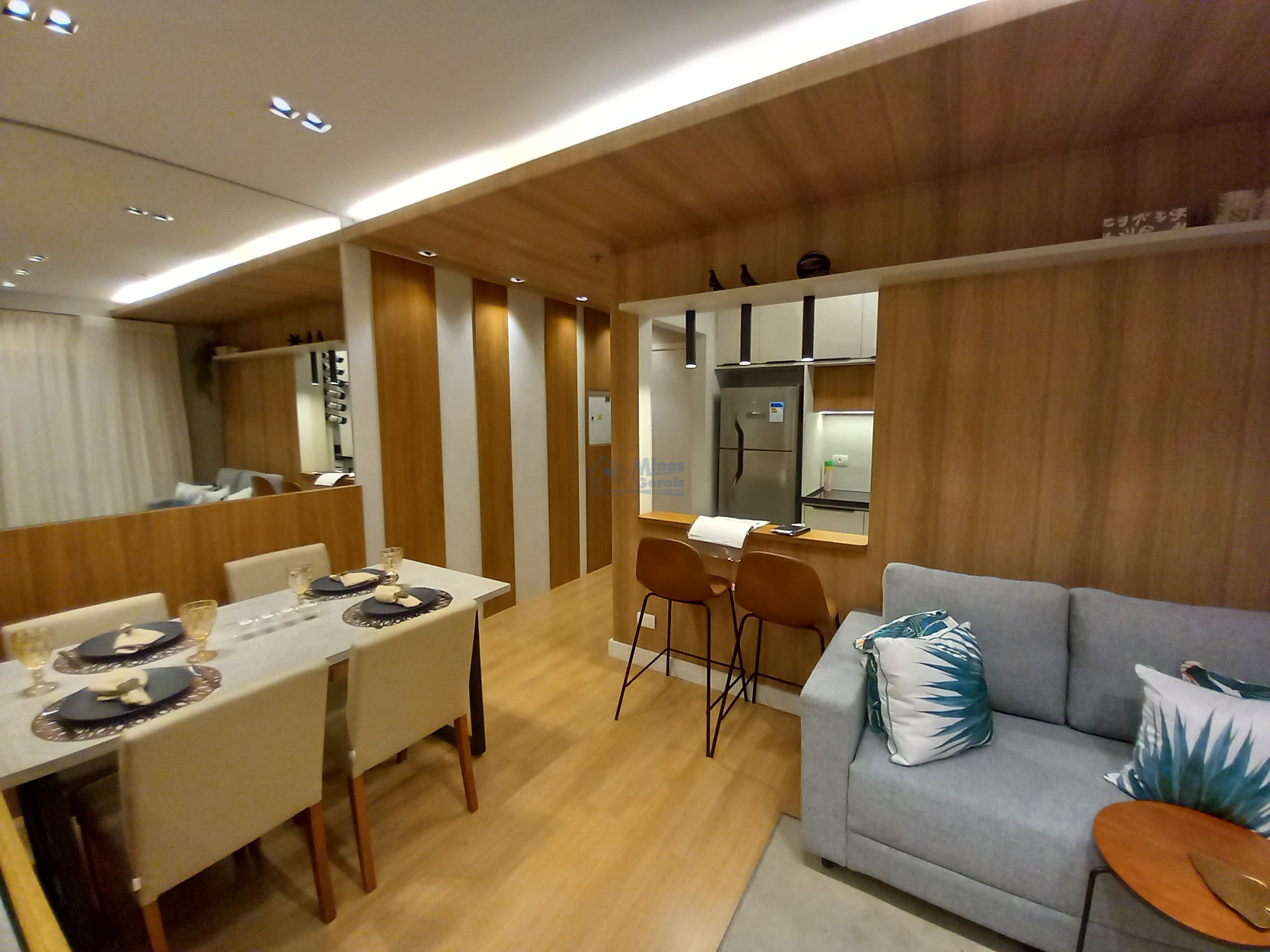 Apartamento à venda com 2 quartos, 51m² - Foto 1