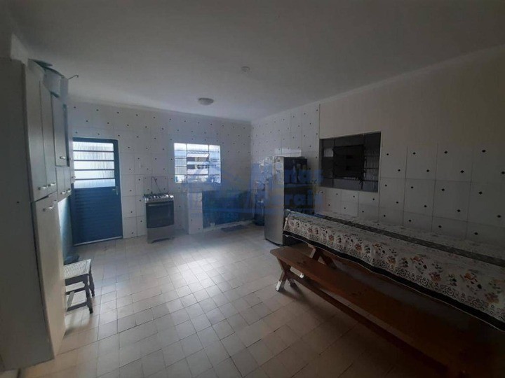 Casa à venda com 4 quartos, 180m² - Foto 21