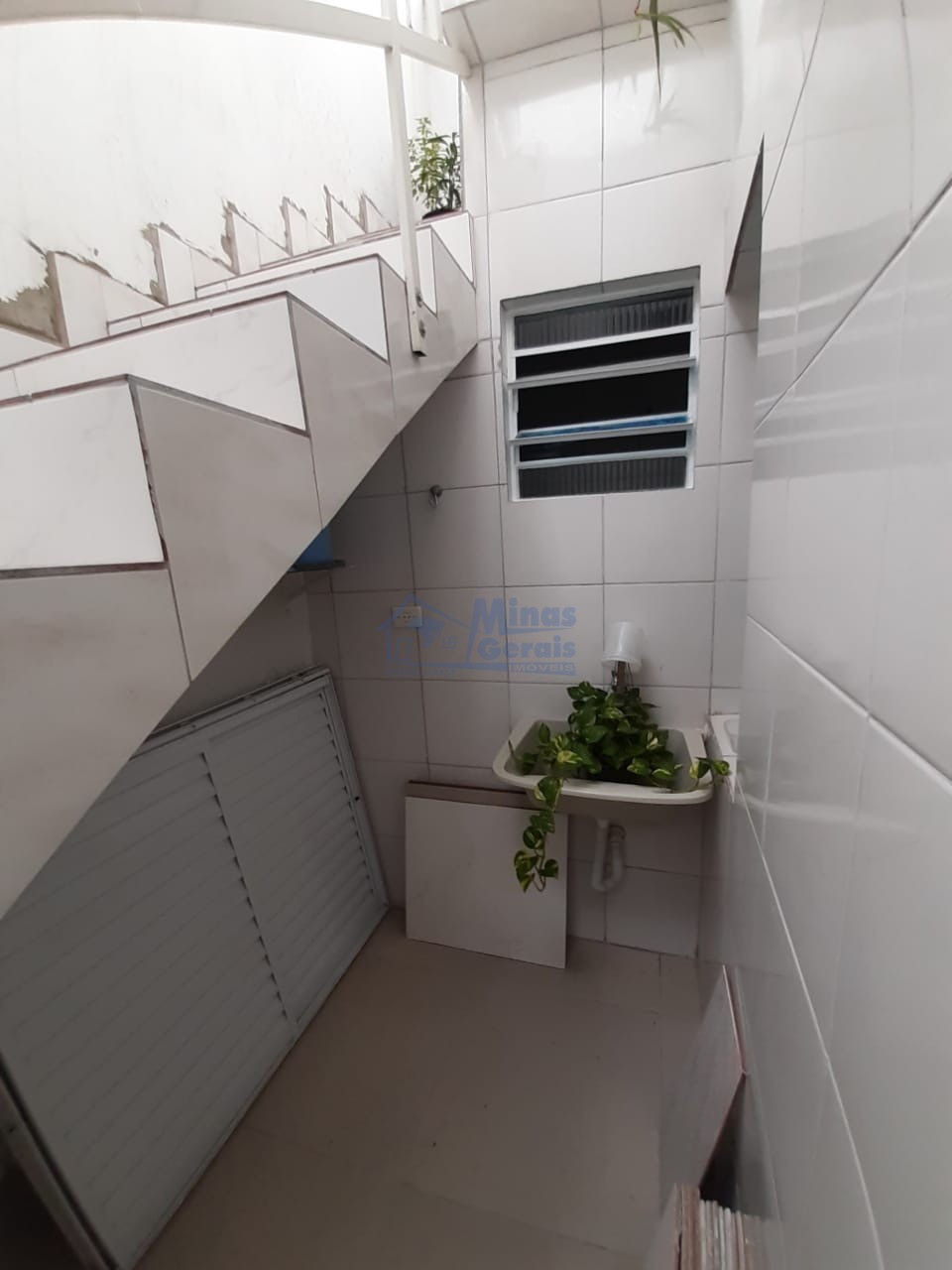 Casa à venda com 4 quartos, 150m² - Foto 17