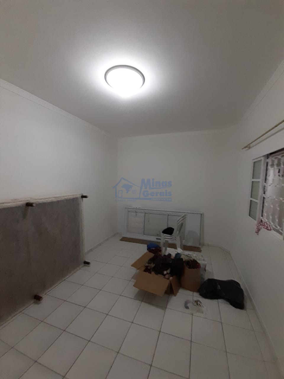 Casa à venda com 4 quartos, 150m² - Foto 14