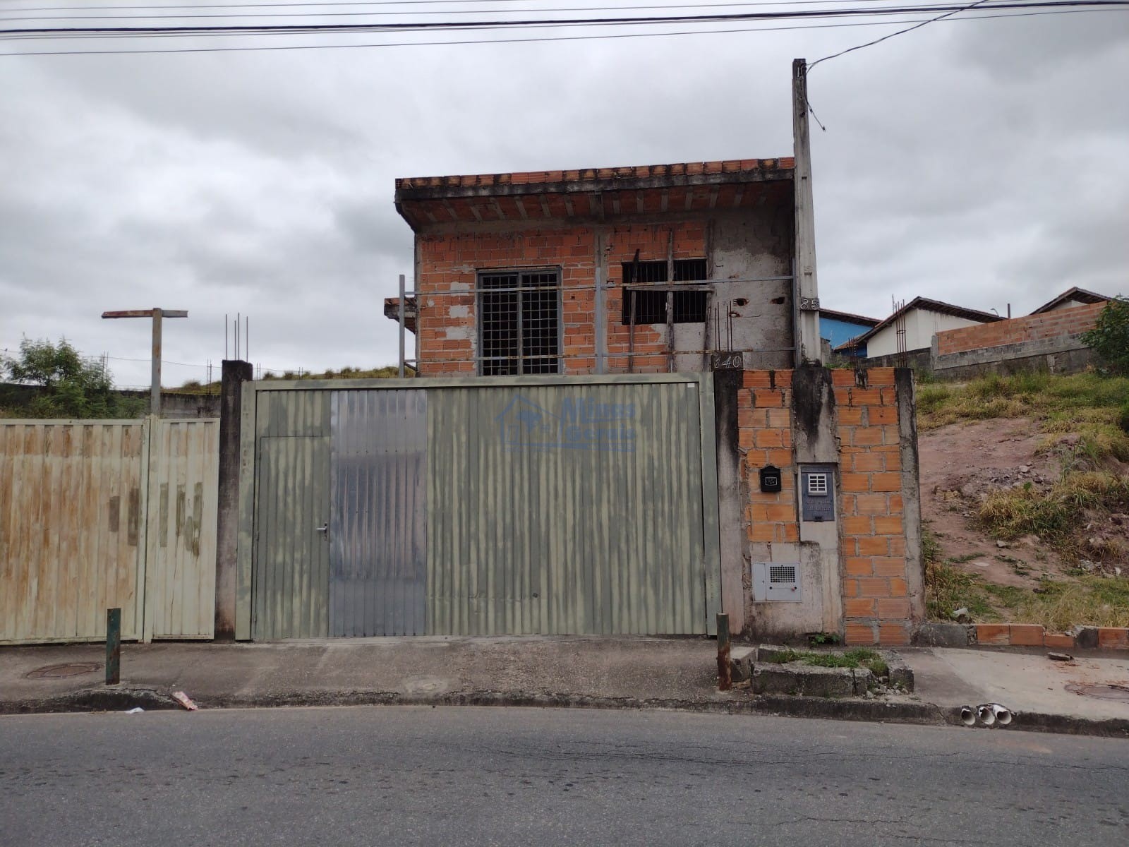 Casa à venda com 3 quartos, 300m² - Foto 14