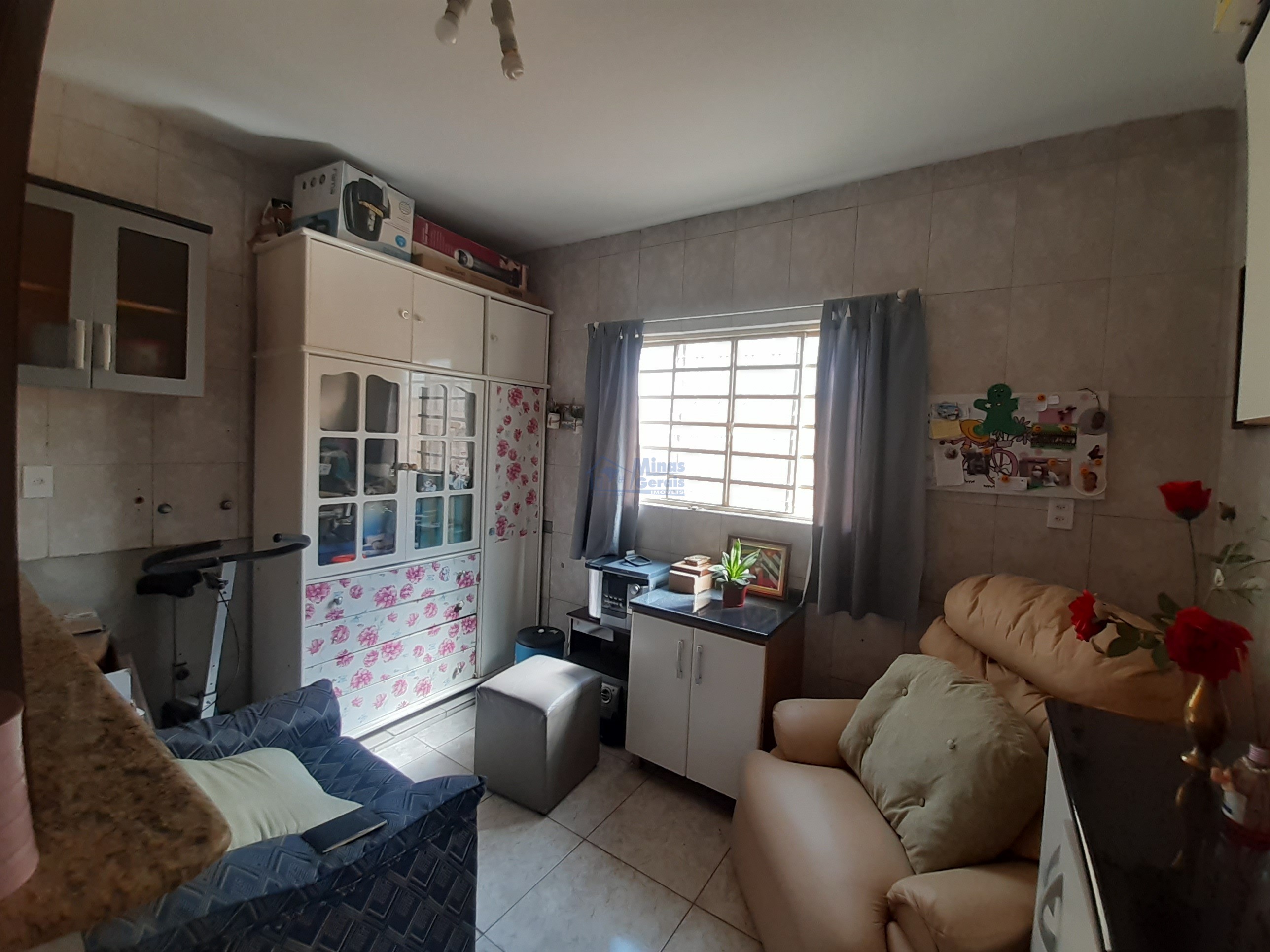 Casa à venda com 2 quartos, 300m² - Foto 14