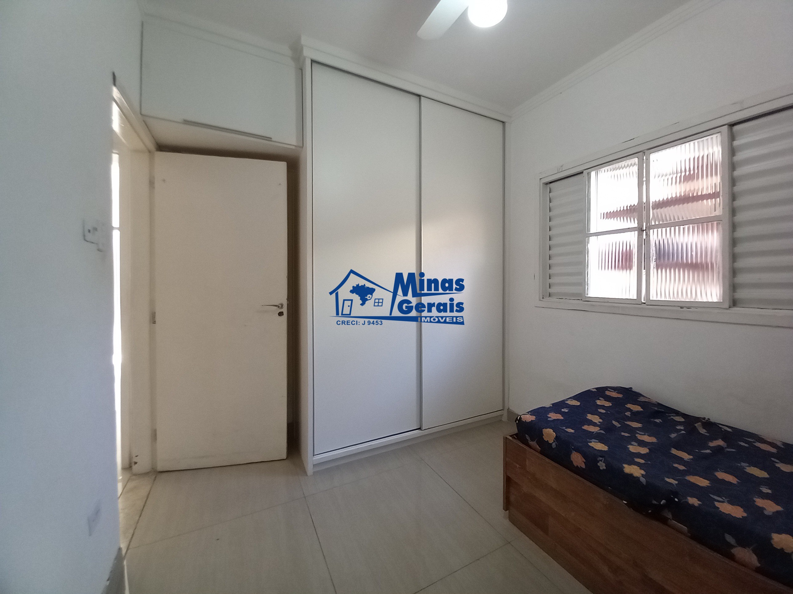 Casa à venda com 3 quartos, 250m² - Foto 21