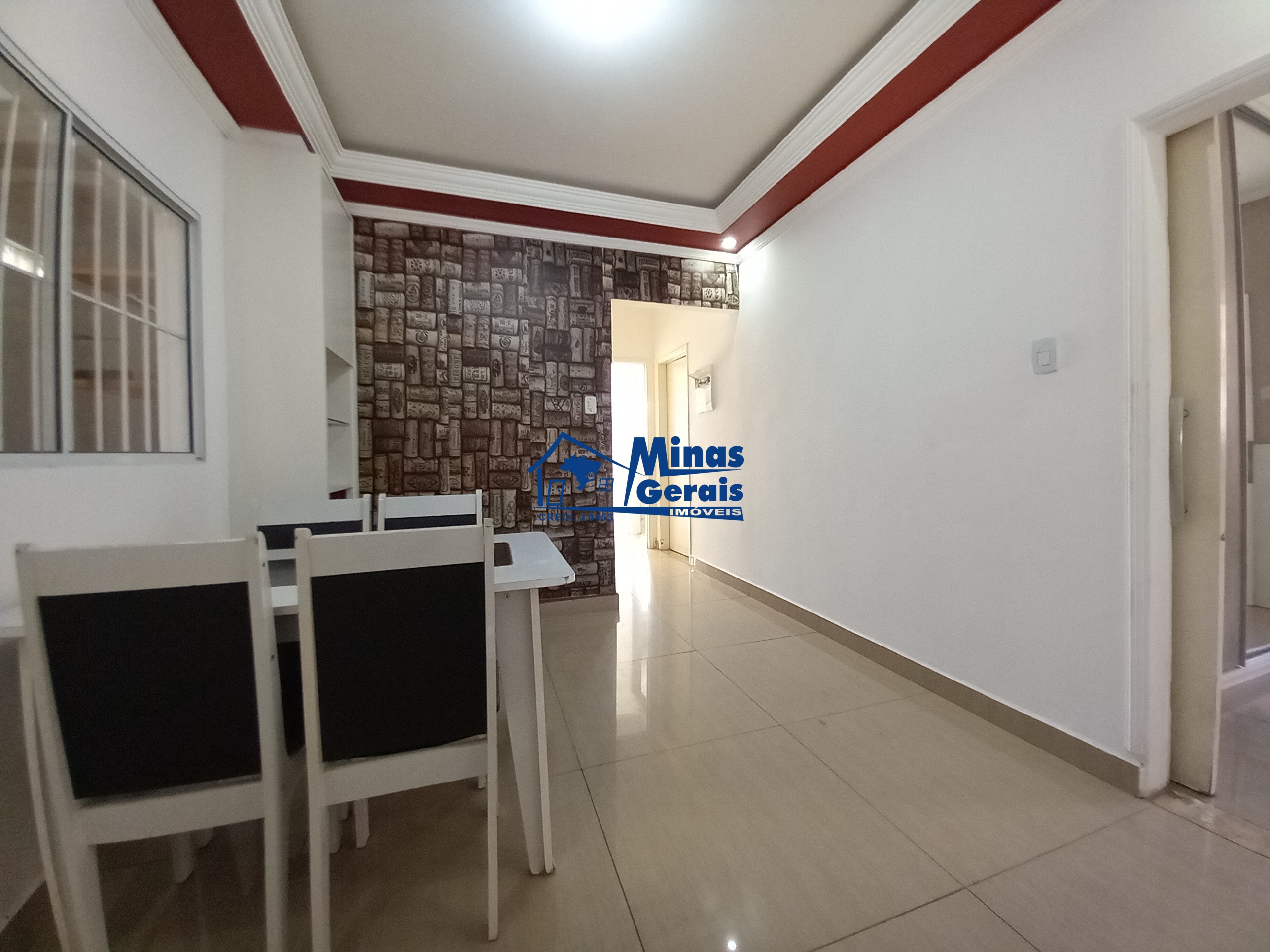 Casa à venda com 3 quartos, 250m² - Foto 10