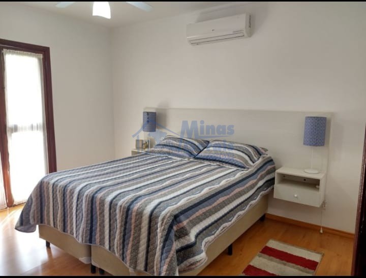 Casa à venda com 5 quartos, 250m² - Foto 5