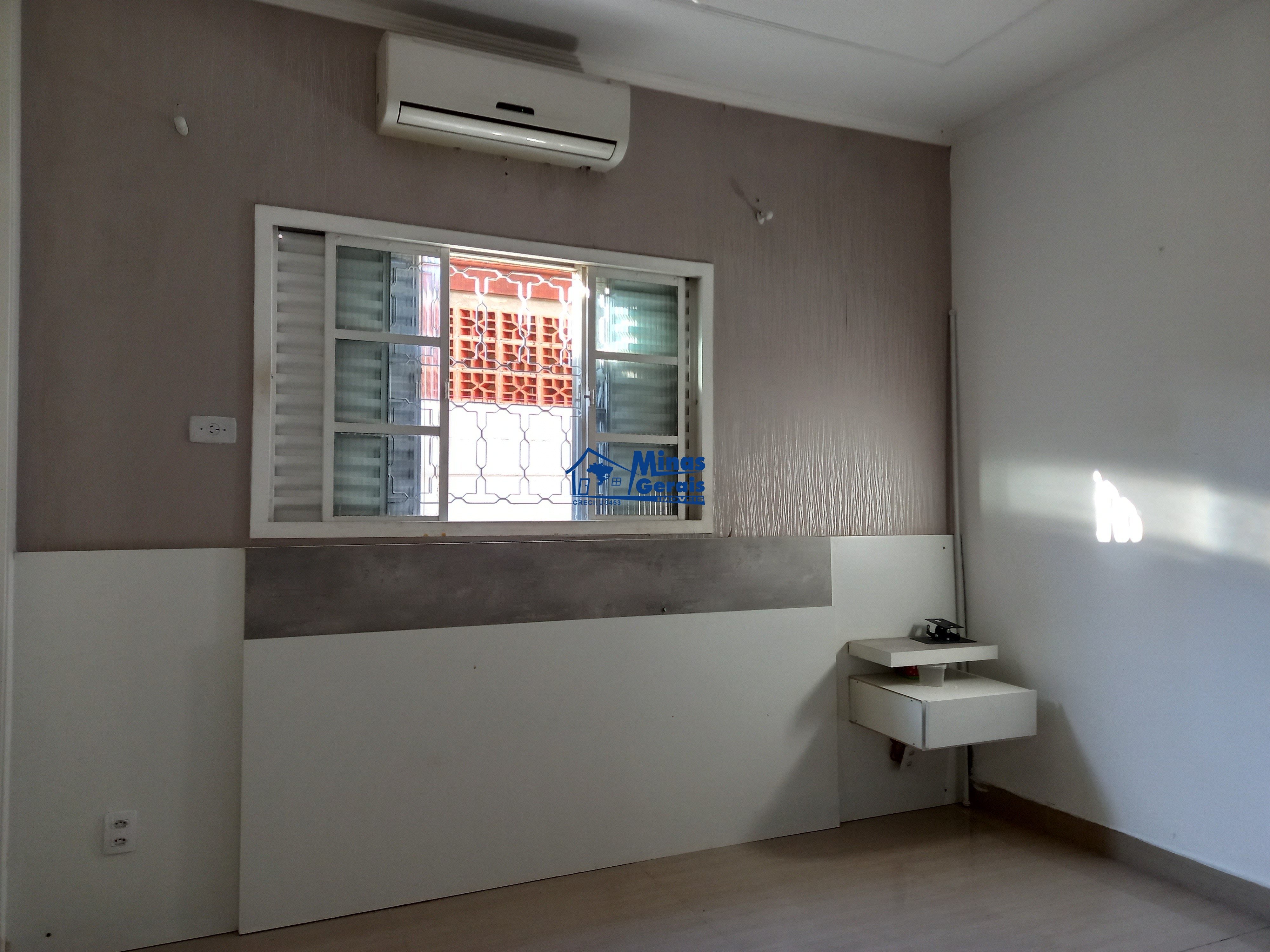 Casa à venda com 3 quartos, 250m² - Foto 23