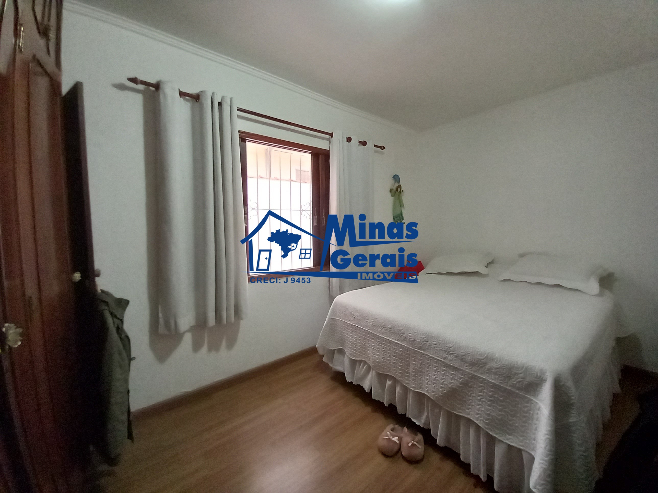 Casa à venda com 3 quartos, 368m² - Foto 16