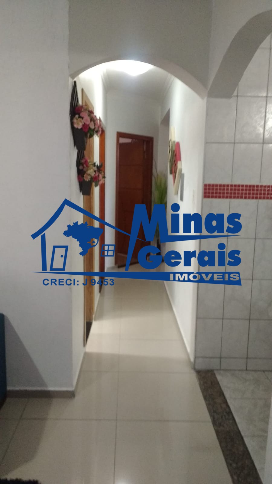 Casa à venda com 4 quartos, 180m² - Foto 17