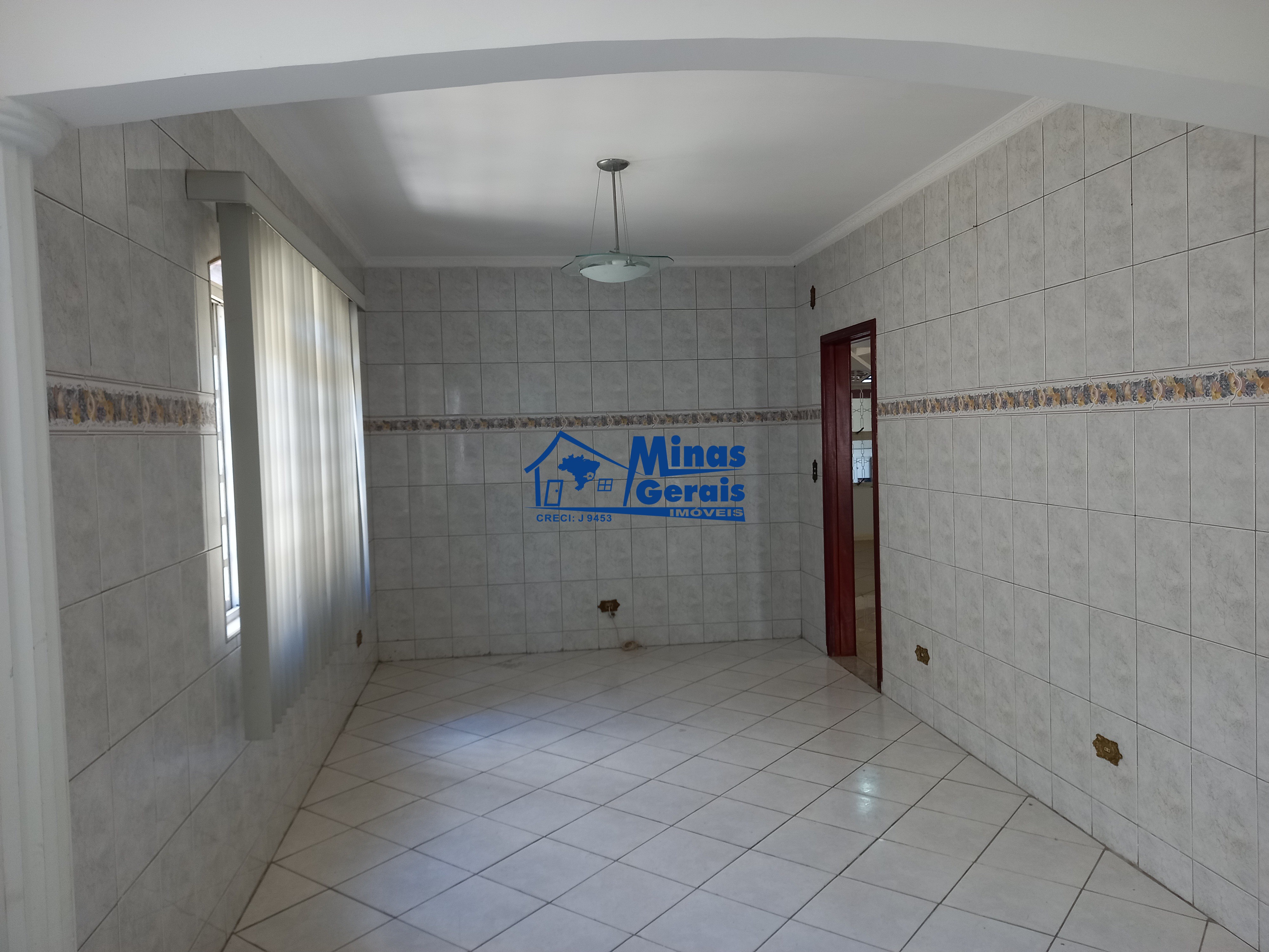 Sobrado à venda com 4 quartos, 250m² - Foto 13