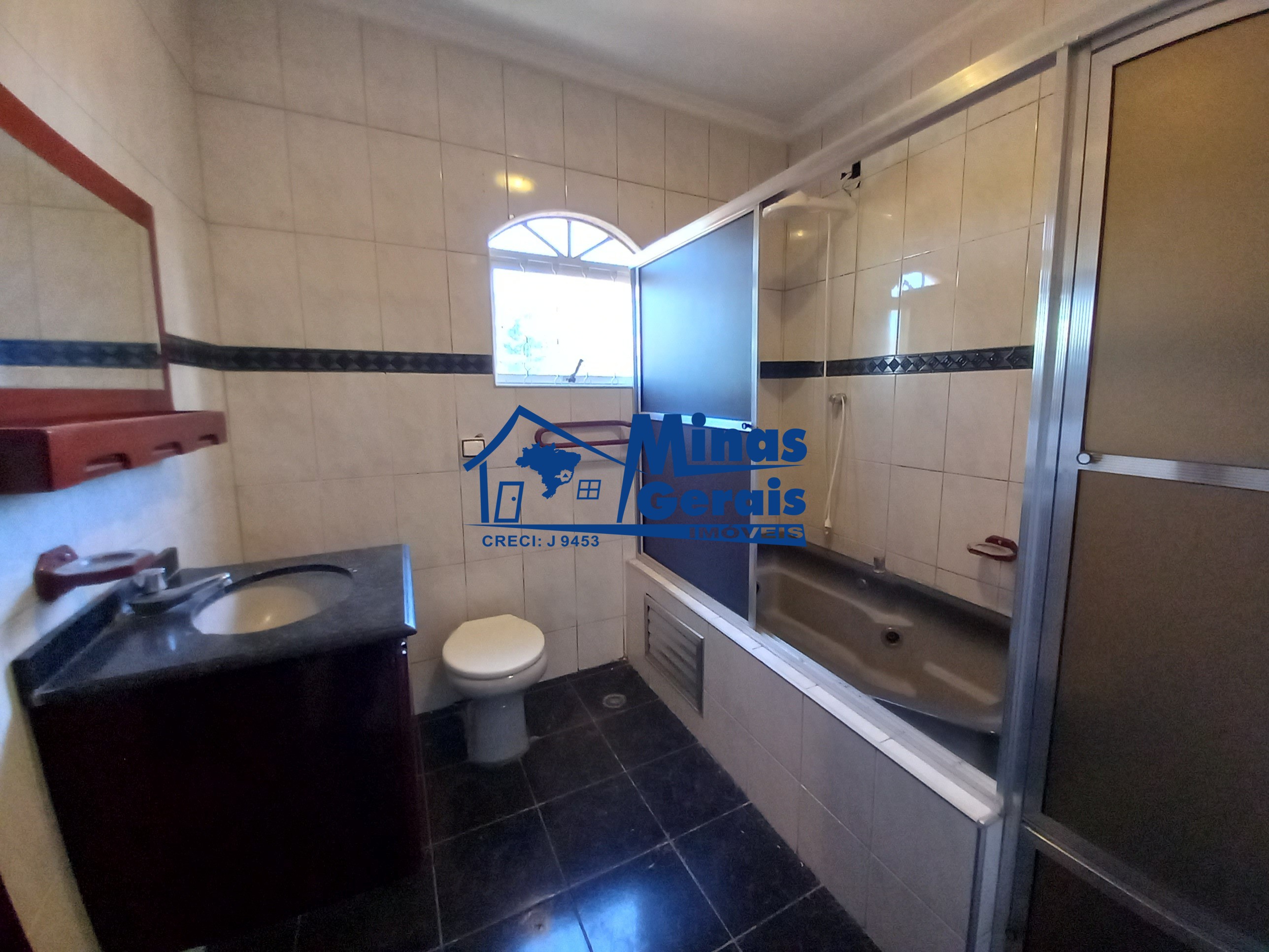 Sobrado à venda com 4 quartos, 250m² - Foto 24