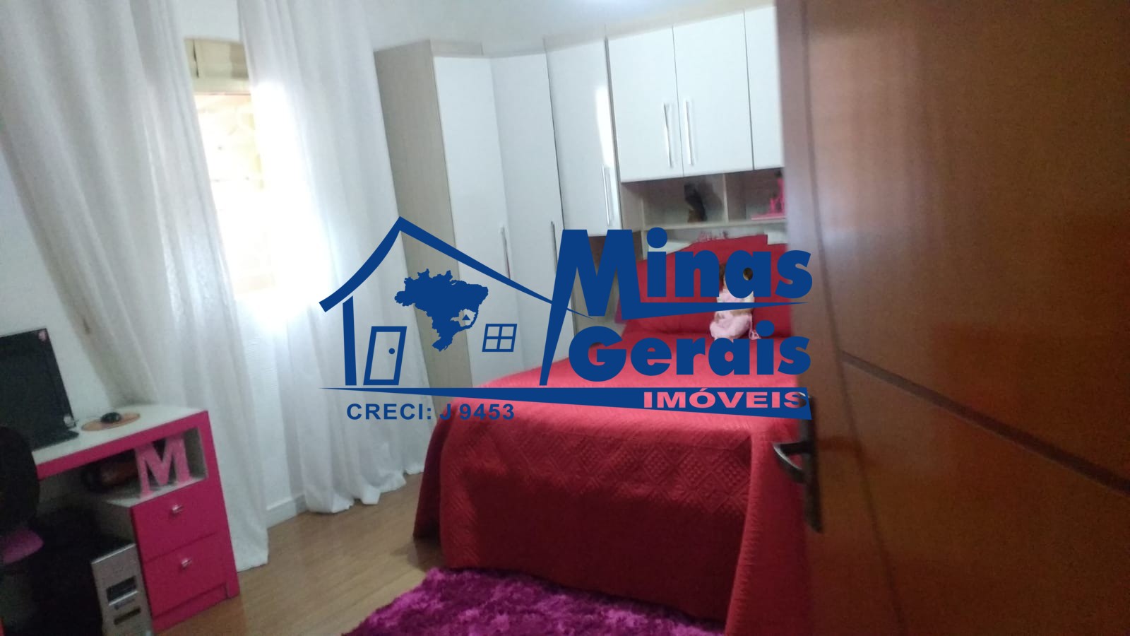 Casa à venda com 4 quartos, 180m² - Foto 18