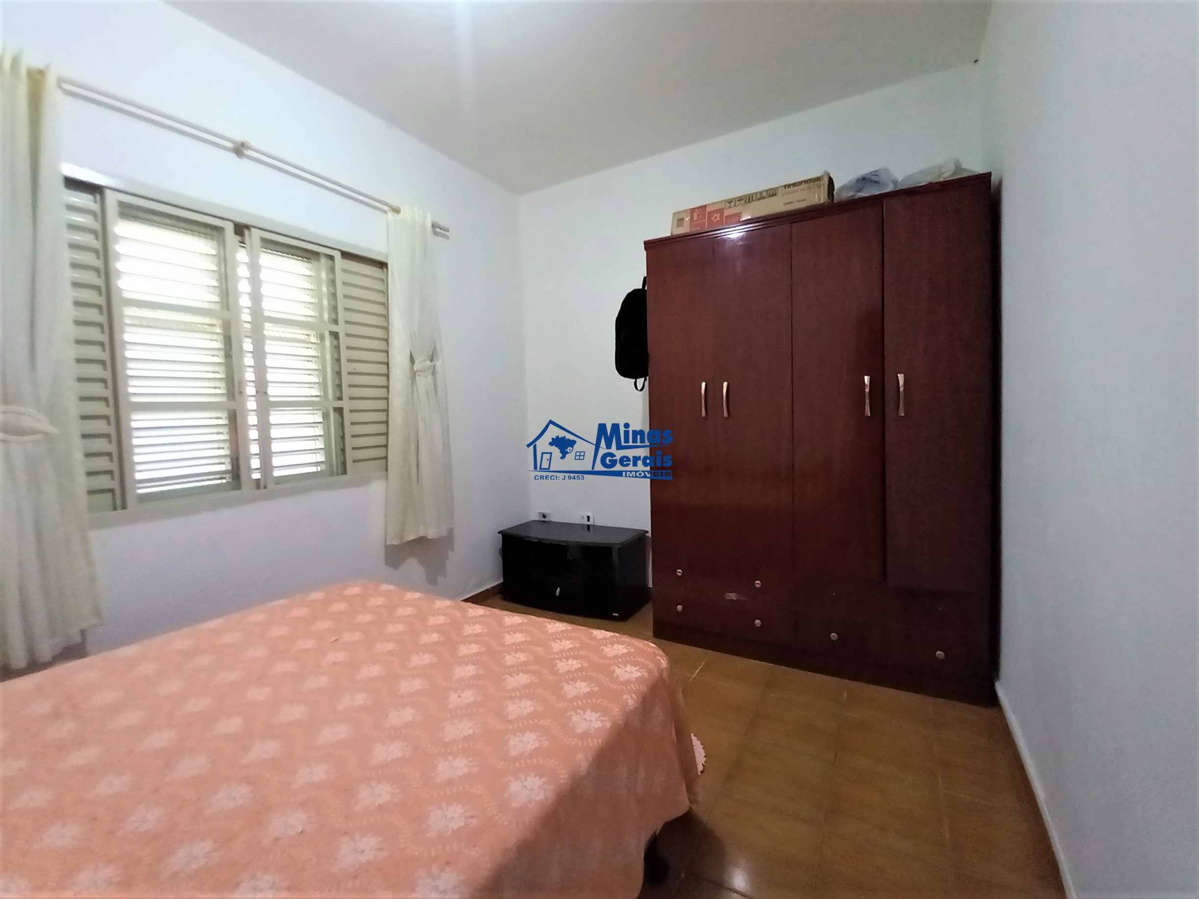 Casa à venda com 3 quartos, 250m² - Foto 14