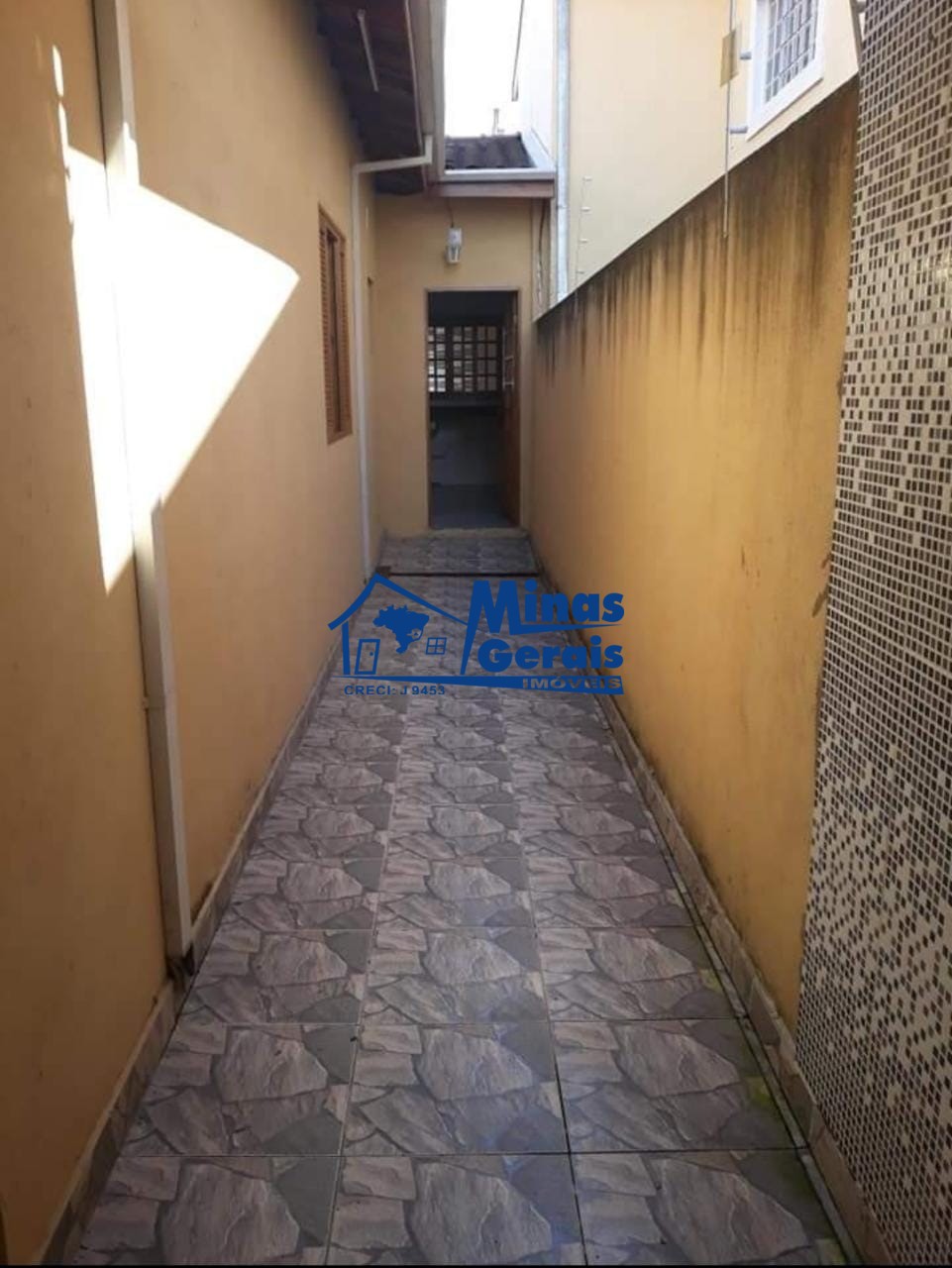 Casa à venda com 2 quartos, 125m² - Foto 9