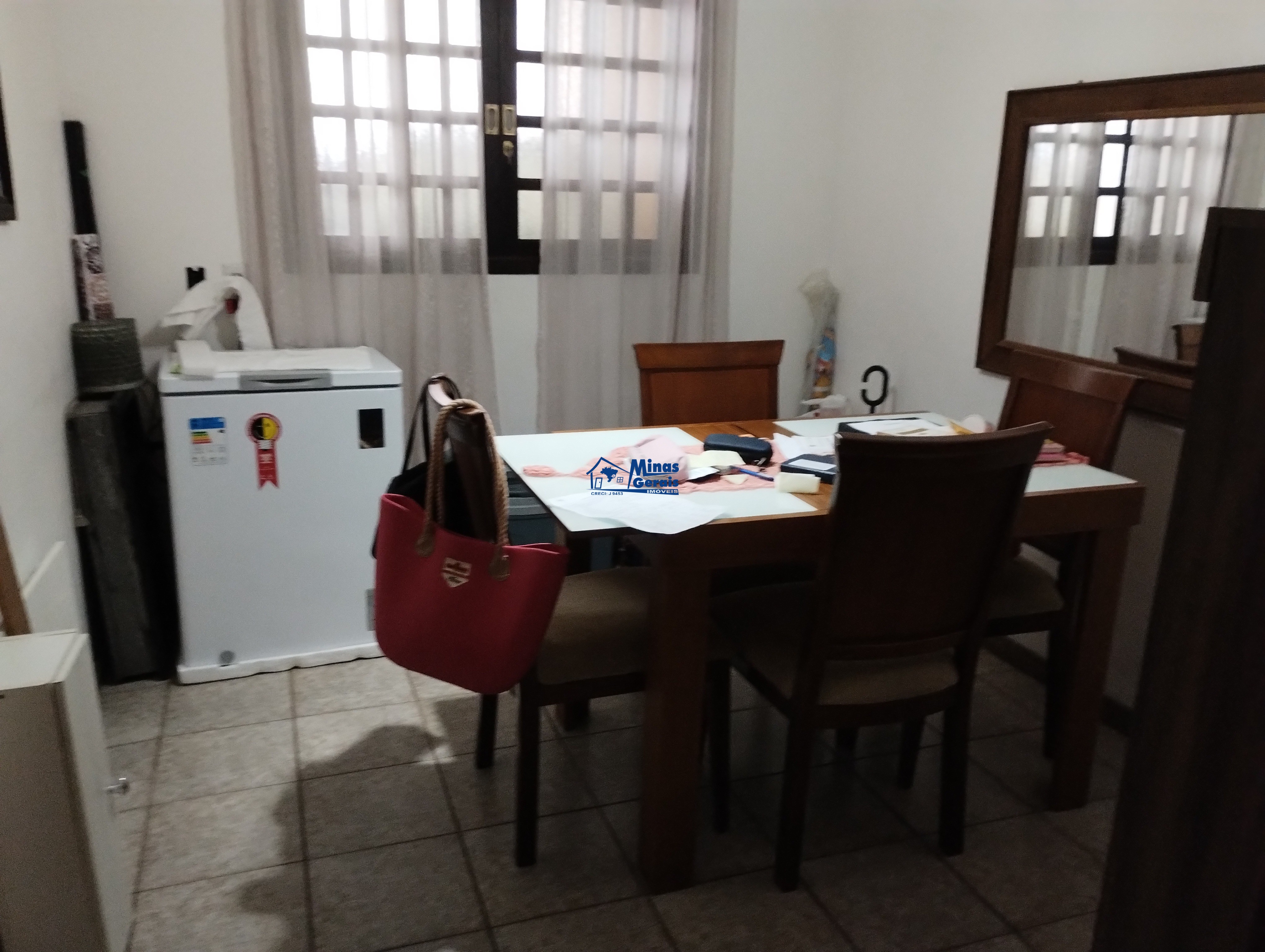 Casa à venda com 2 quartos, 140m² - Foto 5