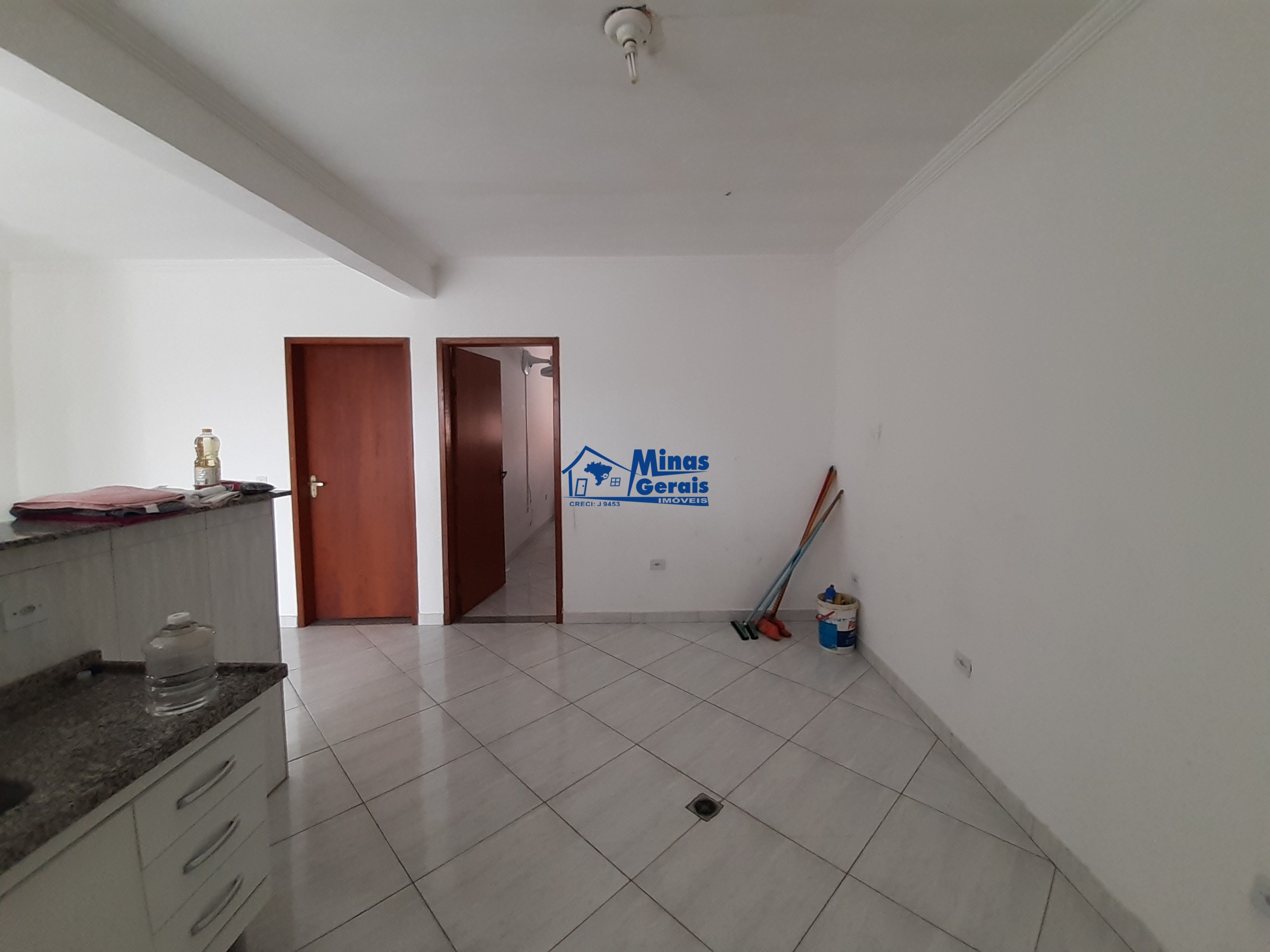 Casa à venda com 2 quartos, 130m² - Foto 5