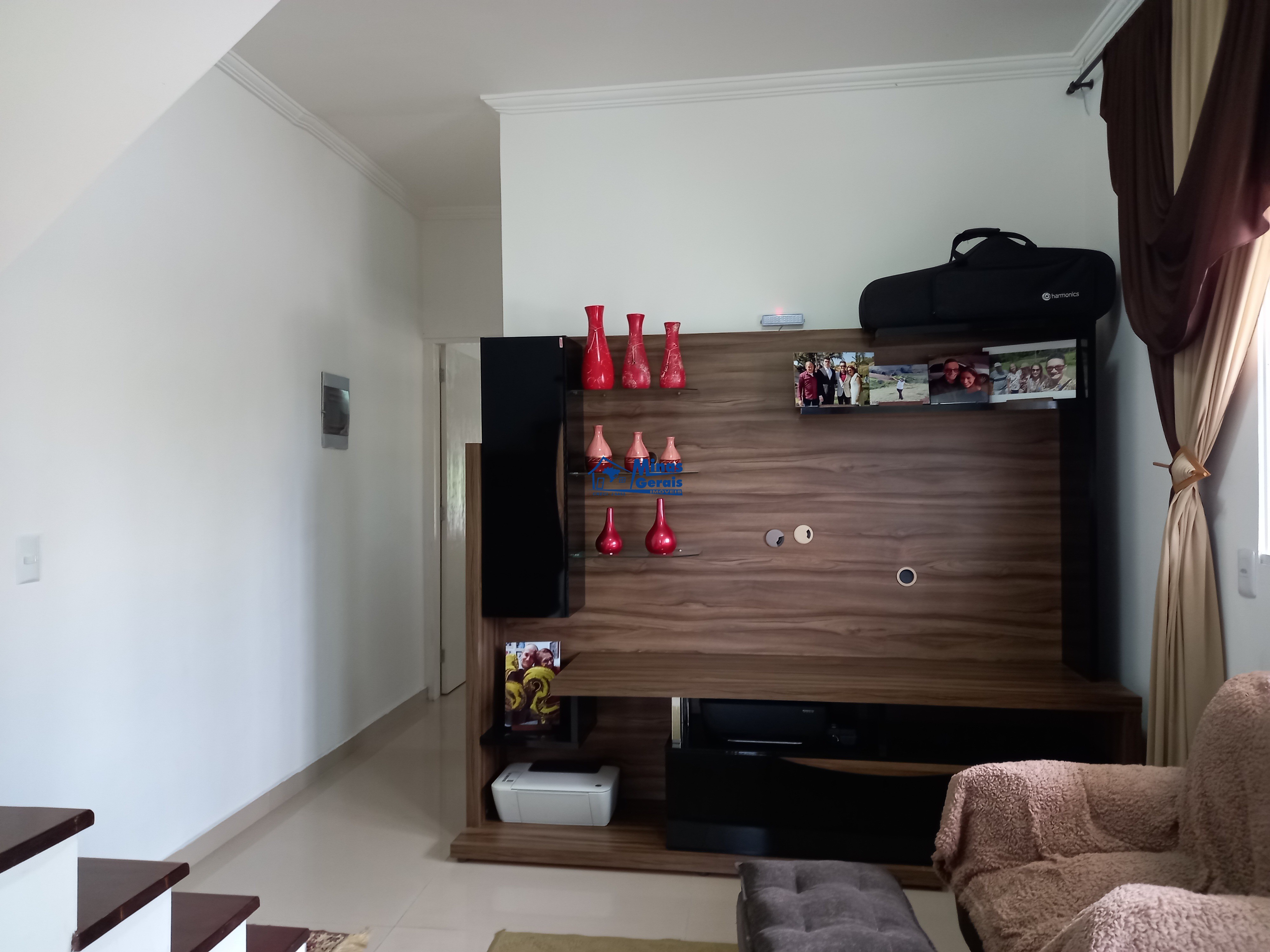 Casa à venda com 4 quartos, 125m² - Foto 9