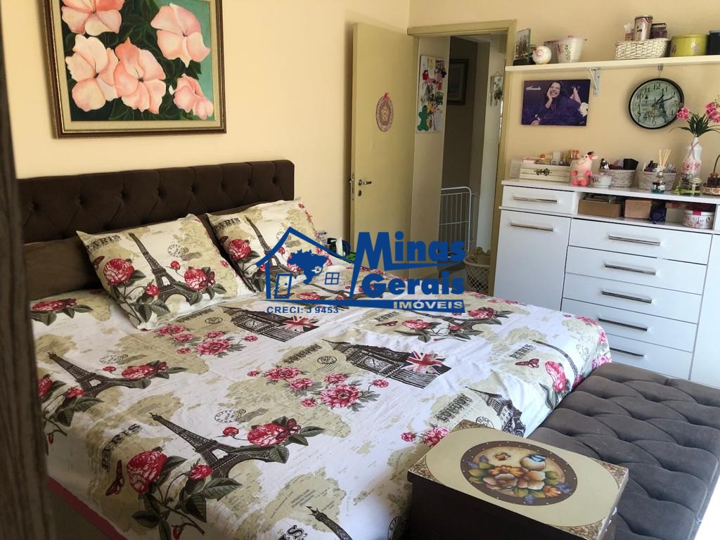 Casa à venda com 2 quartos, 300m² - Foto 28