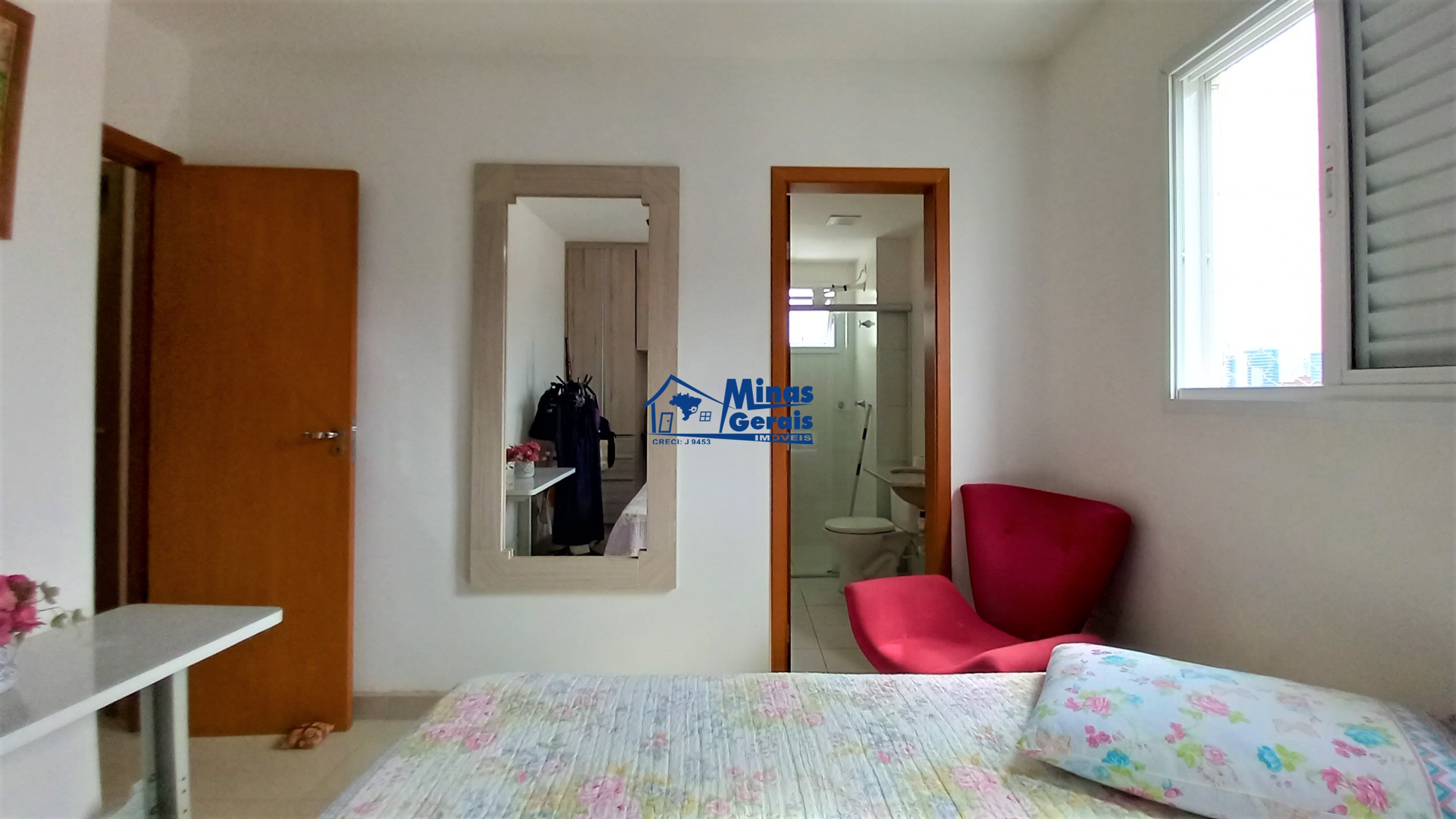 Apartamento à venda com 3 quartos, 77m² - Foto 12