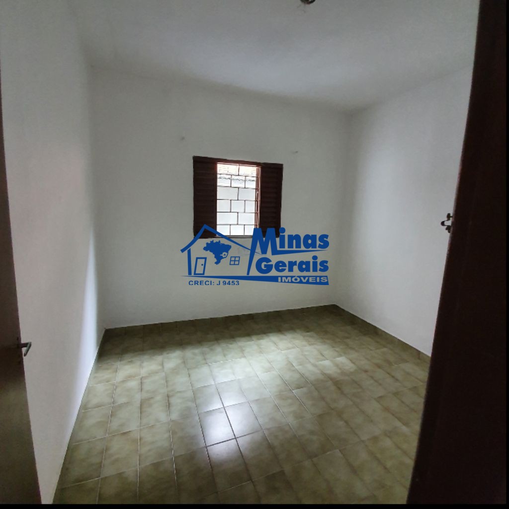 Casa à venda com 2 quartos, 75m² - Foto 6