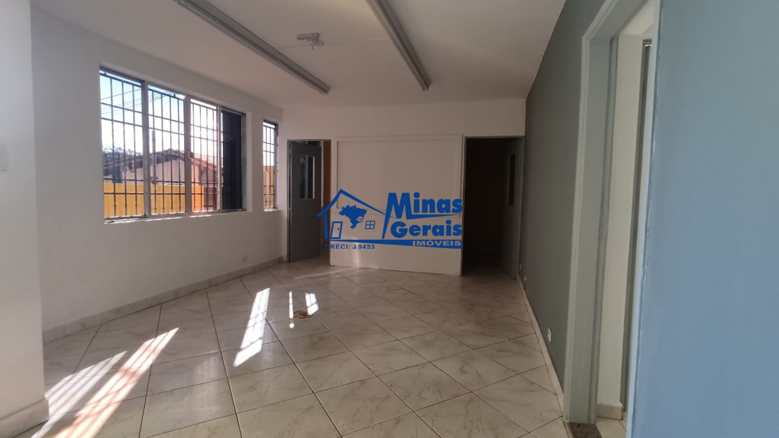 Prédio Inteiro para alugar, 381m² - Foto 25