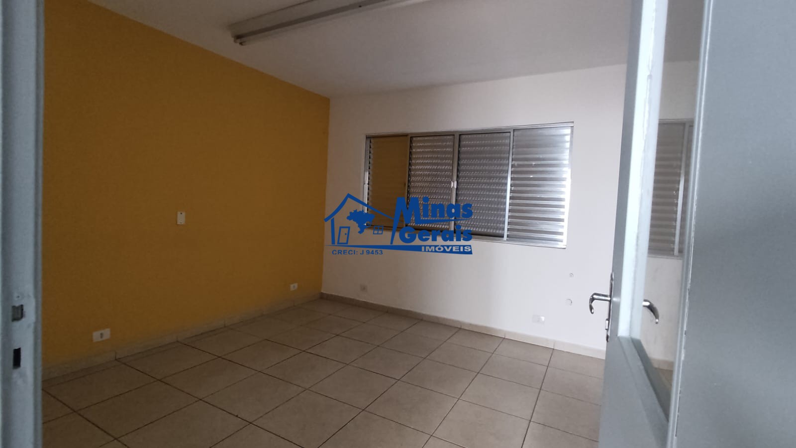 Prédio Inteiro para alugar, 381m² - Foto 23